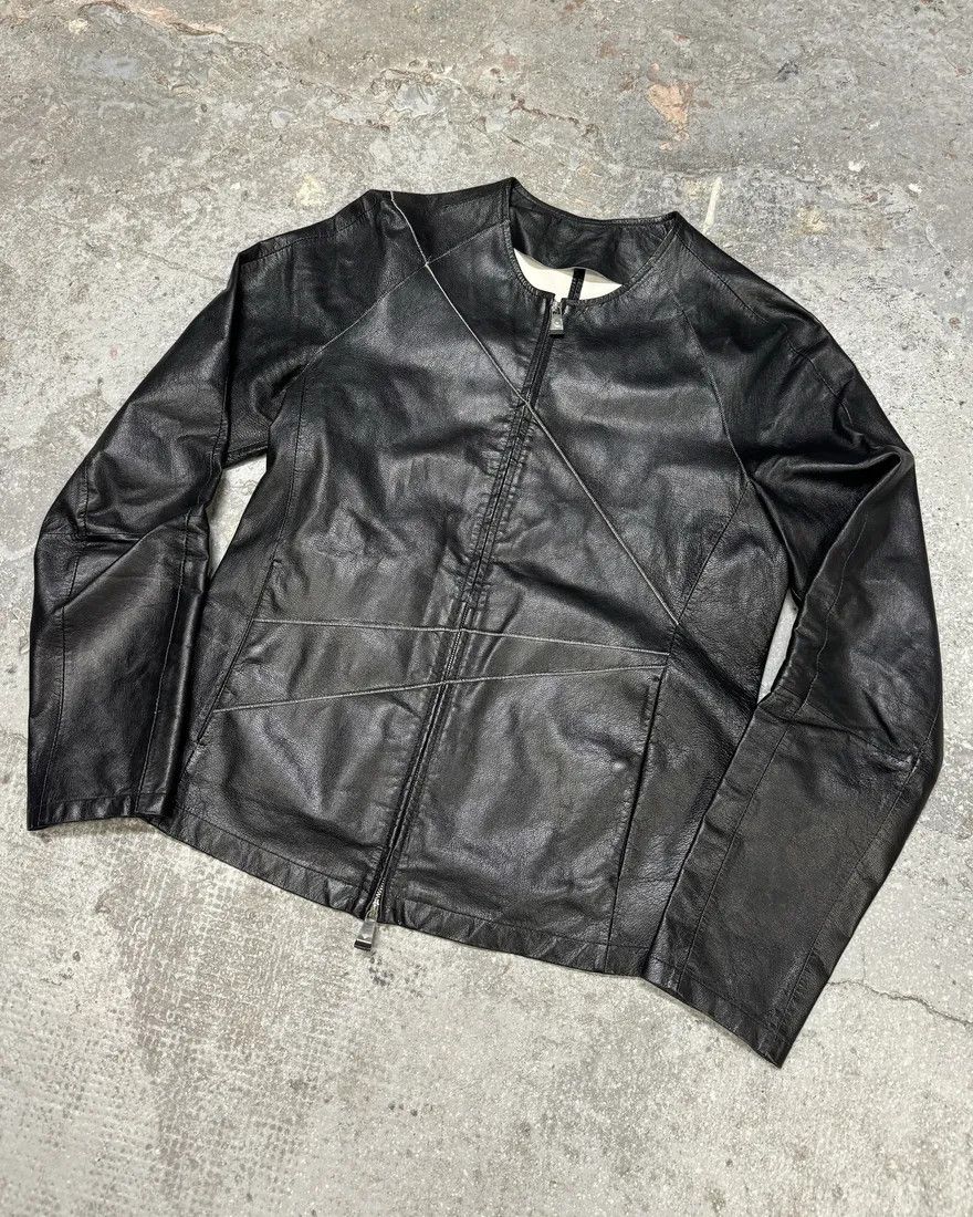 Emporio Armani × Vintage SS2014 Emporio Armani Geometrical Black Leather Jacket Size US S / EU 44-46 / 1 - 7 Thumbnail