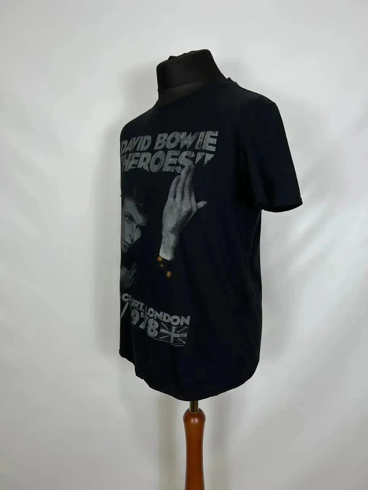 Band Tees Bowie 2019 merchendise T-shirt Size US M / EU 48-50 / 2 - 3 Thumbnail
