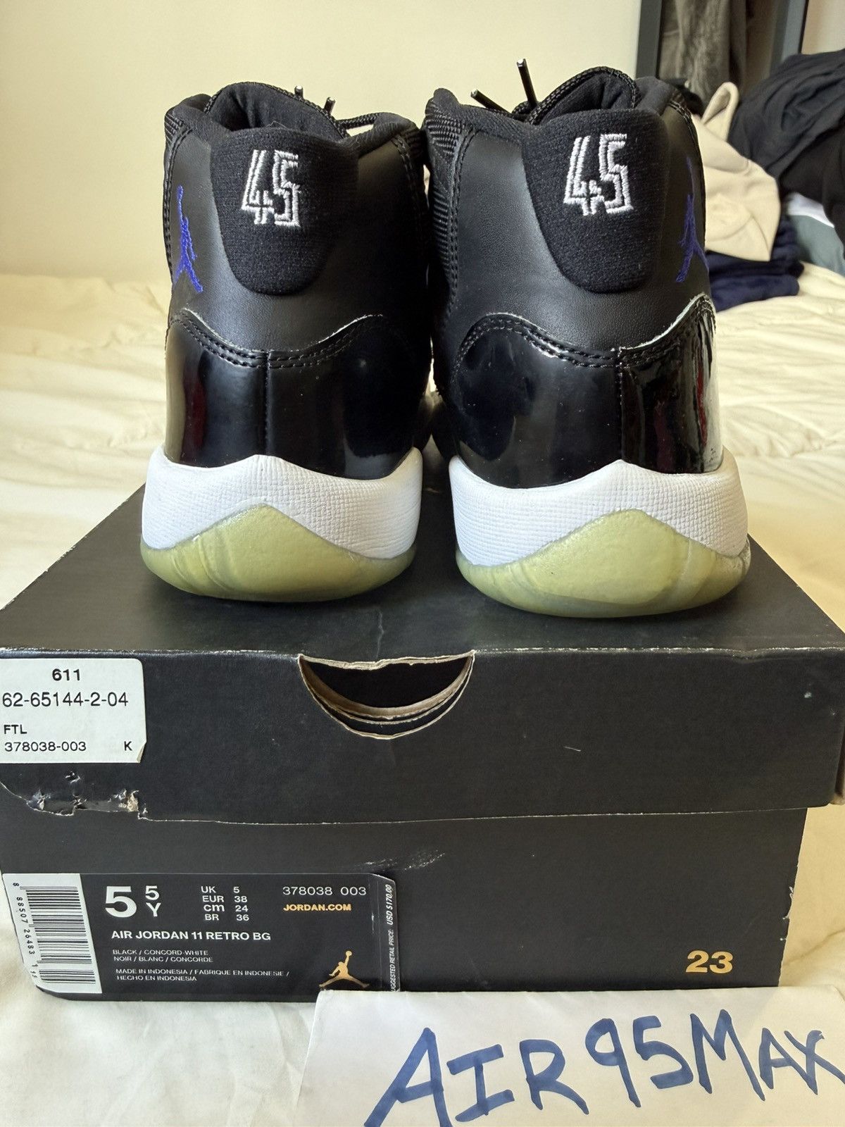 Jordan Brand Nike Air Jordan 11 Space jam BG Size US 5.5 / EU 38 - 4 Thumbnail