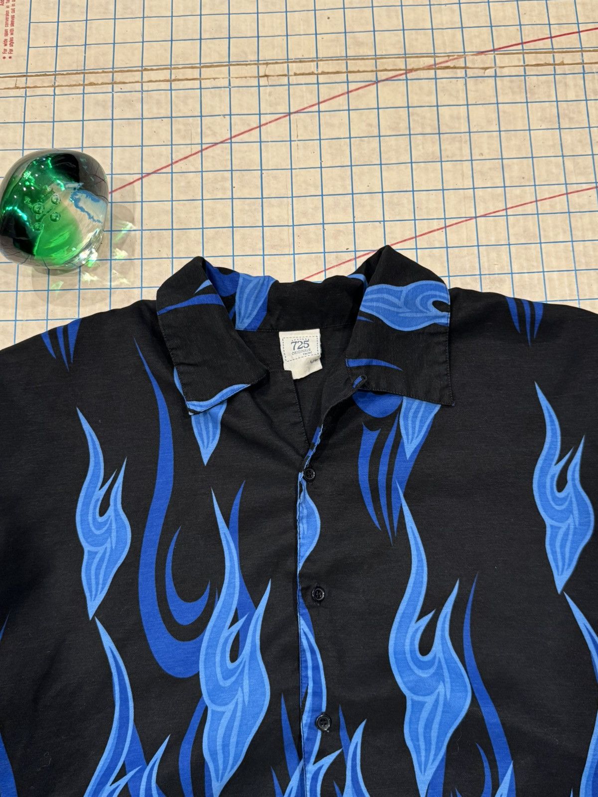 Vintage Vintage 725 Originals Blue Flame Short Sleeve Button Up Larg Size US L / EU 52-54 / 3 - 3 Thumbnail
