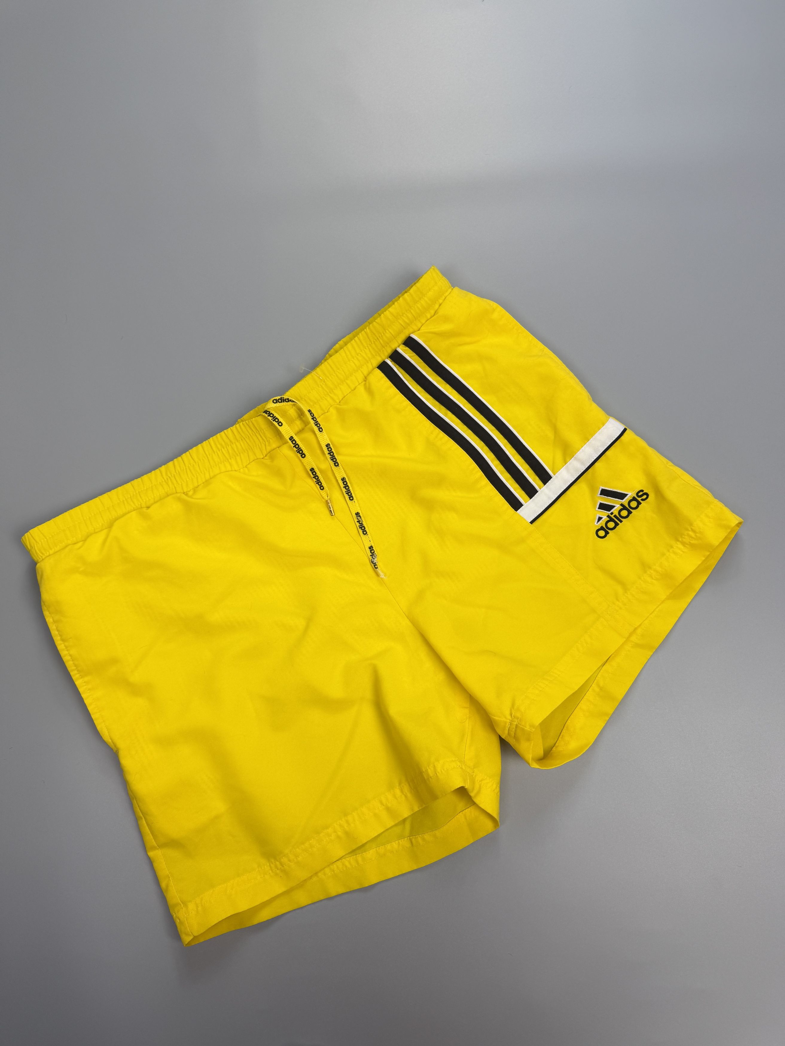 Adidas adidas shorts size M yellow Size US 32 / EU 48 - 1 Thumbnail