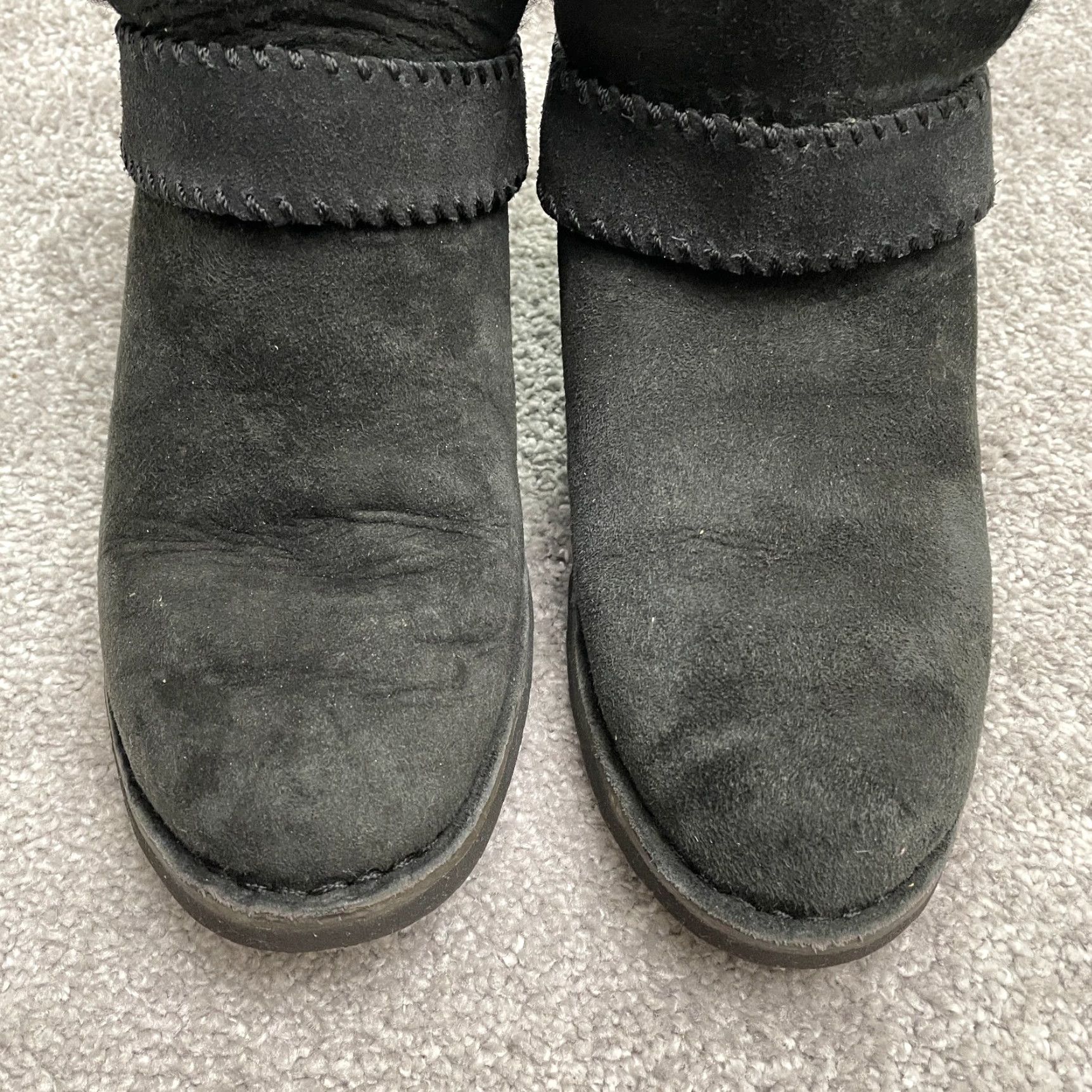 Ugg UGG Mckay Suede Shearling Ankle Boots Womens 7 Eu 38 Black Slip On Sheepskin Size US 7 / IT 37 - 6 Thumbnail