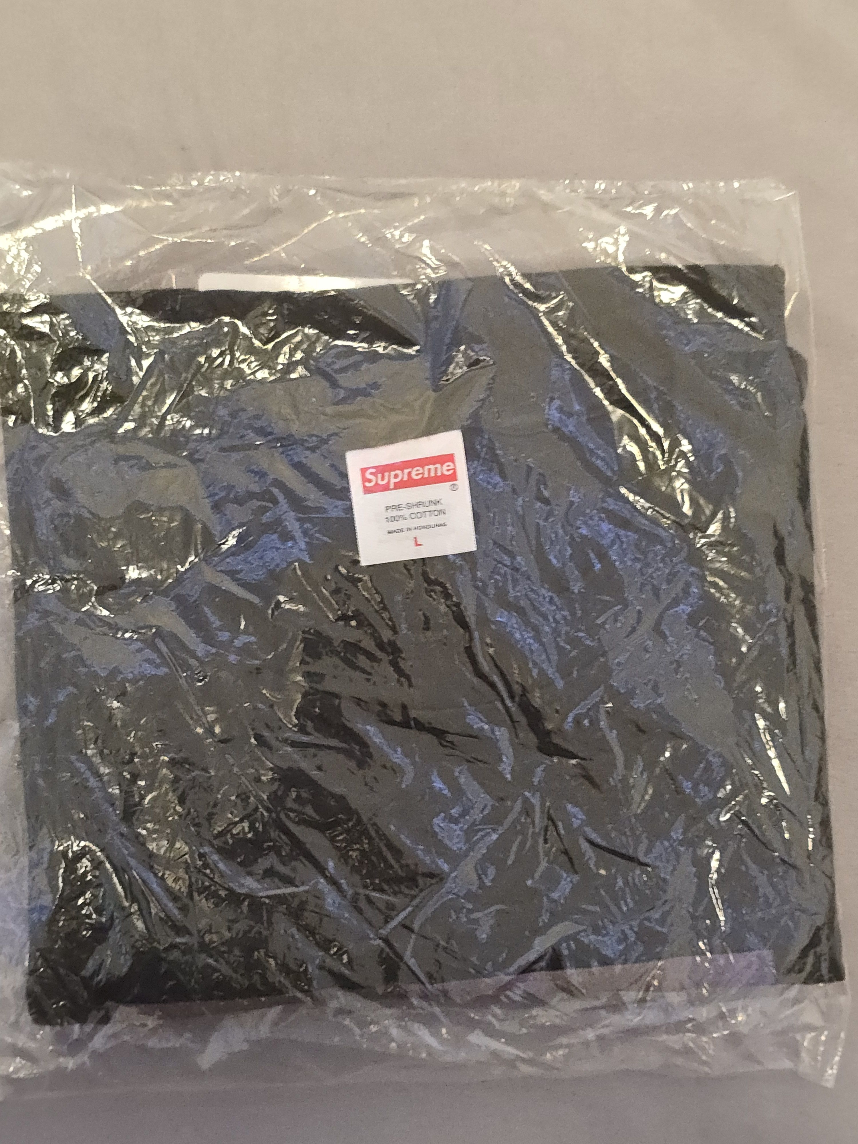 Supreme Snow white Supreme Tee Size US L / EU 52-54 / 3 - 2 Thumbnail