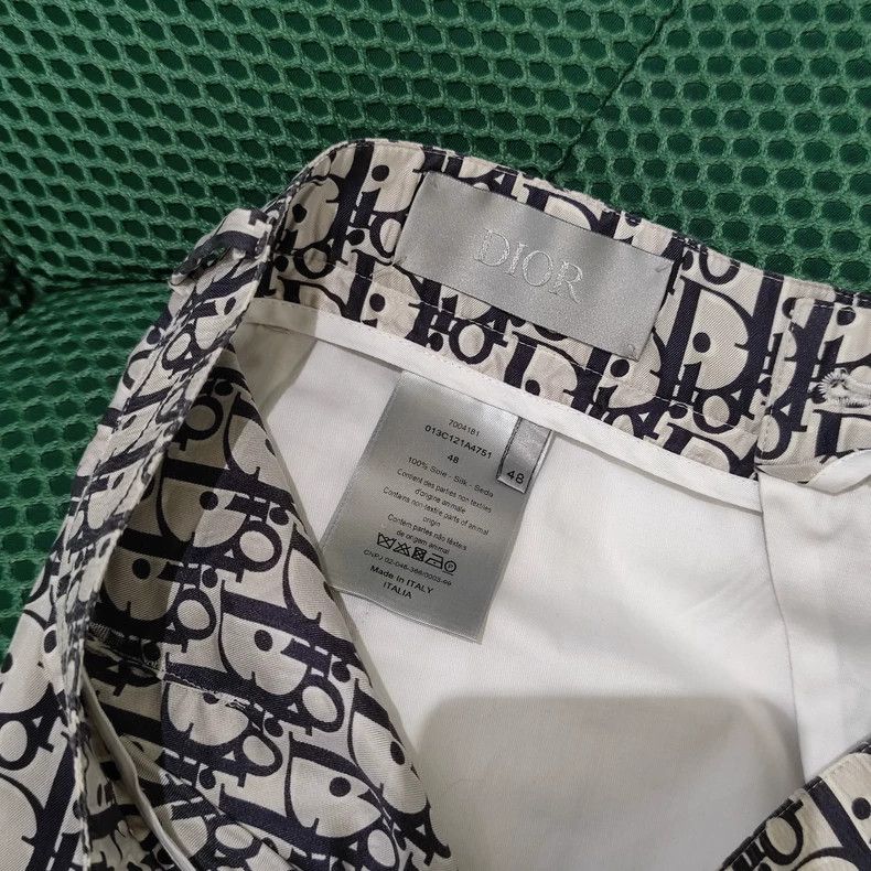 Dior Dior Mulberry silk full-printed logo shorts 2503-Nextarrow Size US 32 / EU 48 - 3 Thumbnail