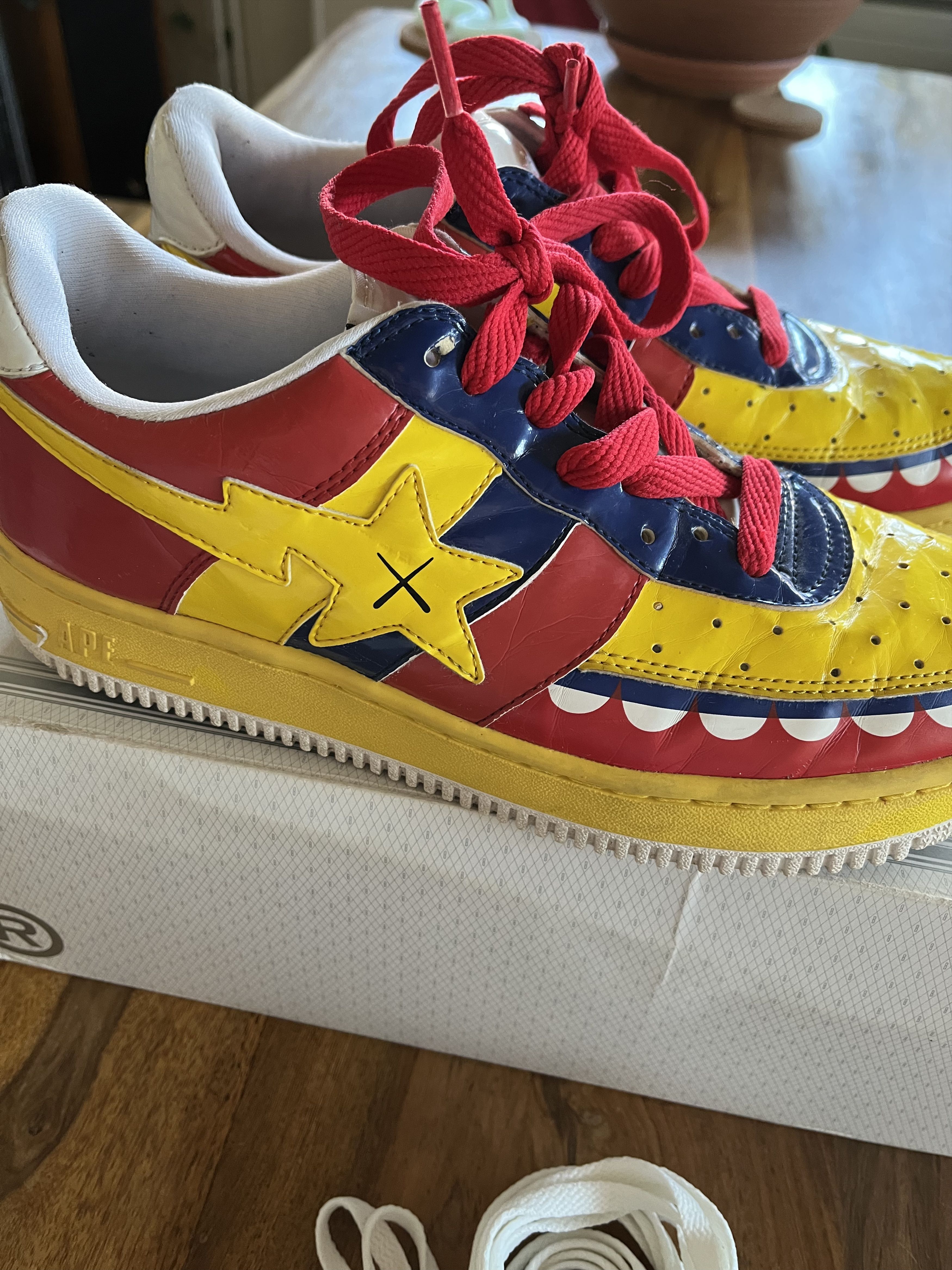 Bape × Kaws Bape x Kaws Bape Sta Low Chompers Size US 9.5 / EU 42-43 - 2 Thumbnail