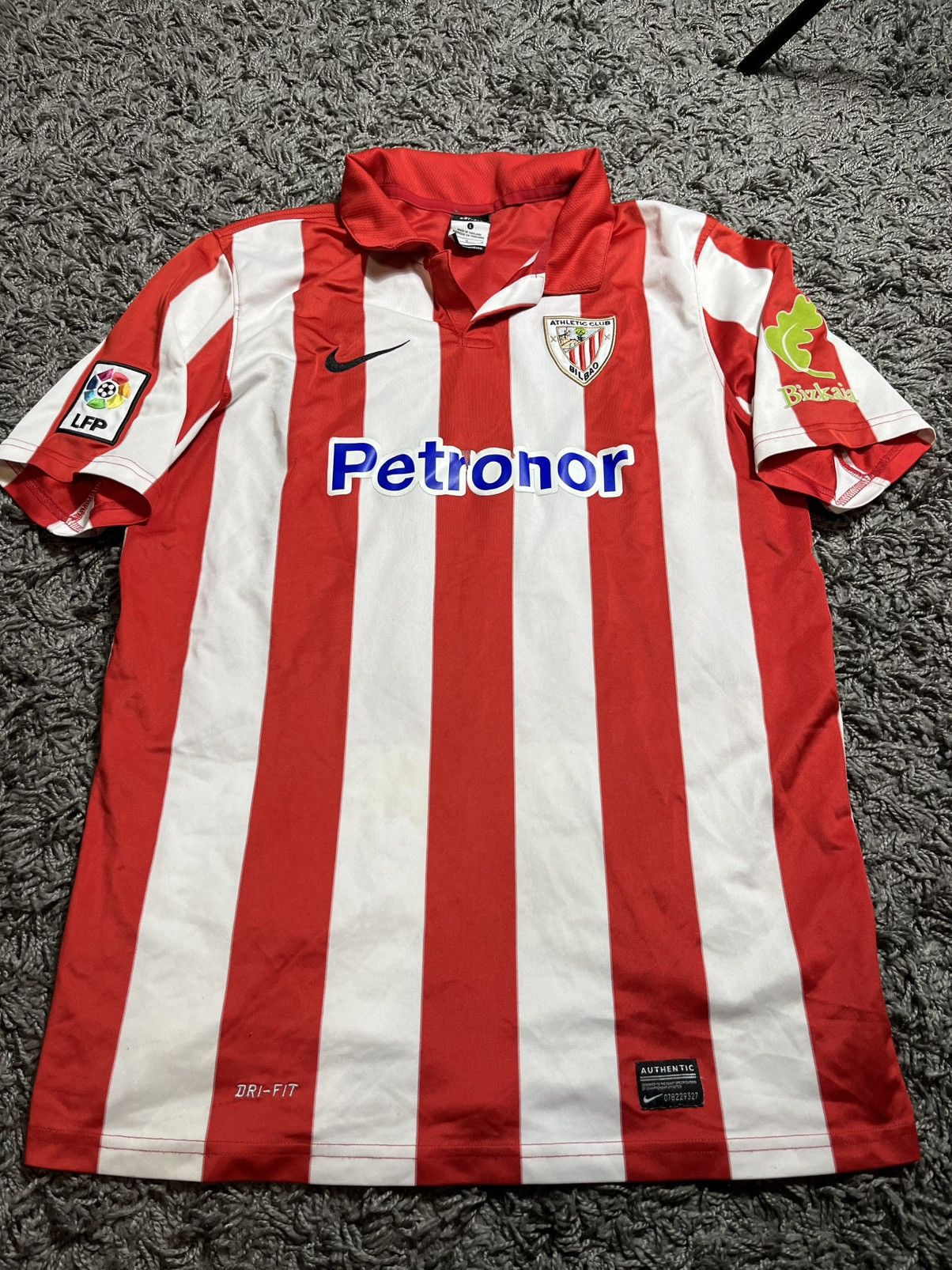 Vintage ATHLETIC BILBAO NIKE 2013/14 SOCCER FOOTBALL JERSEY Size US L / EU 52-54 / 3 - 2 Thumbnail
