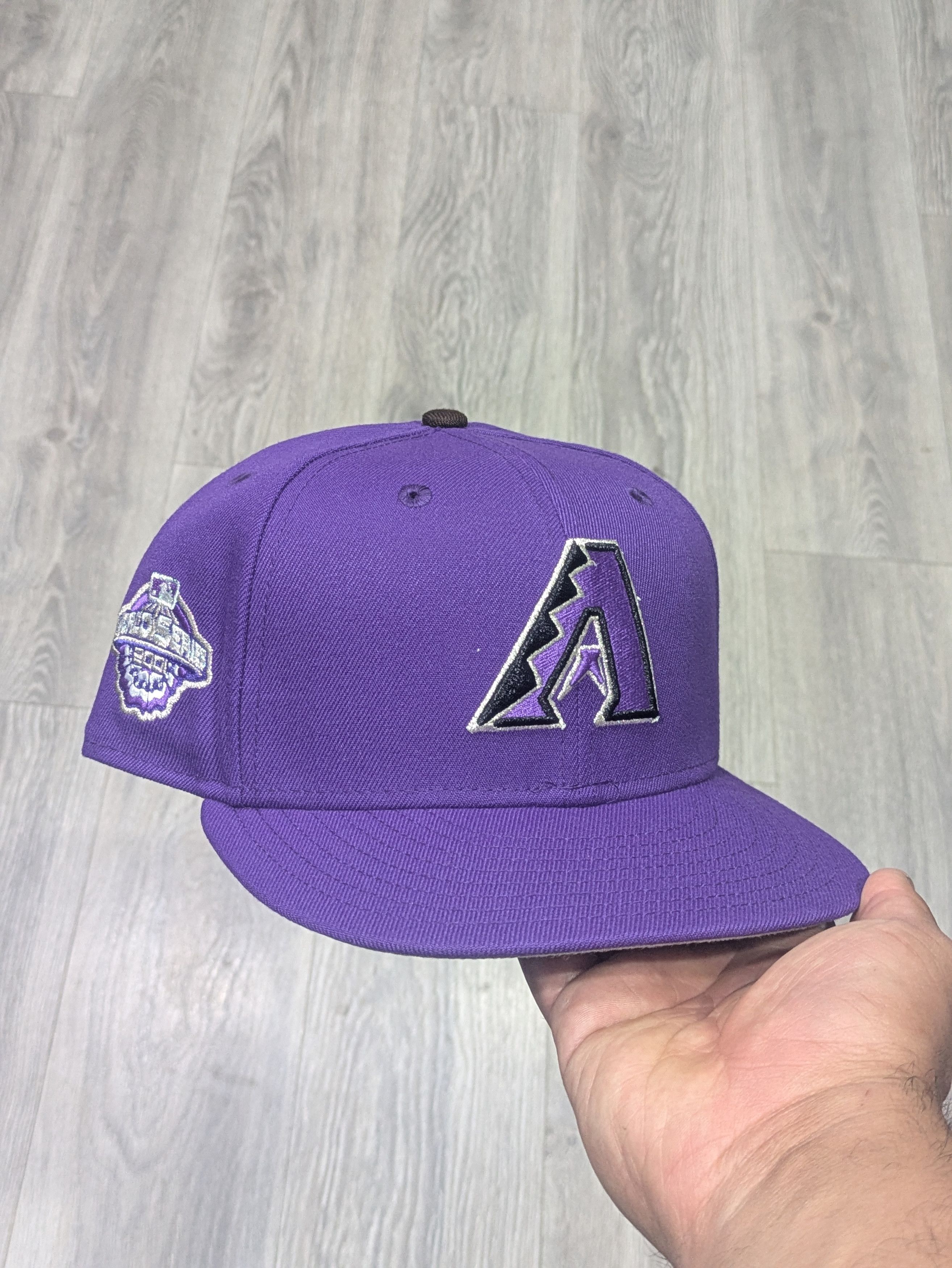 New Era 7 1/2 Arizona Diamondbacks Fitted Hat Captive Lobster Size ONE SIZE - 1 Thumbnail