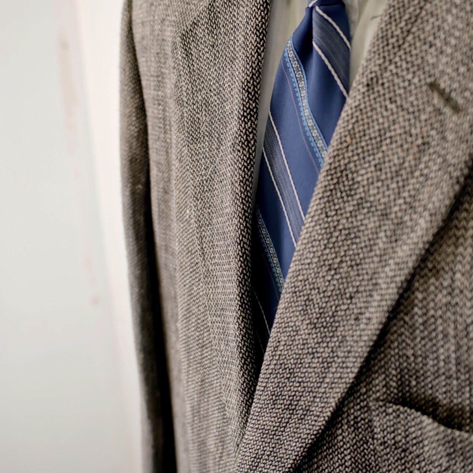 Stafford Stafford Tweed 100% Silk Black Tan White Spec 2 Button Sport Size ONE SIZE - 4 Thumbnail