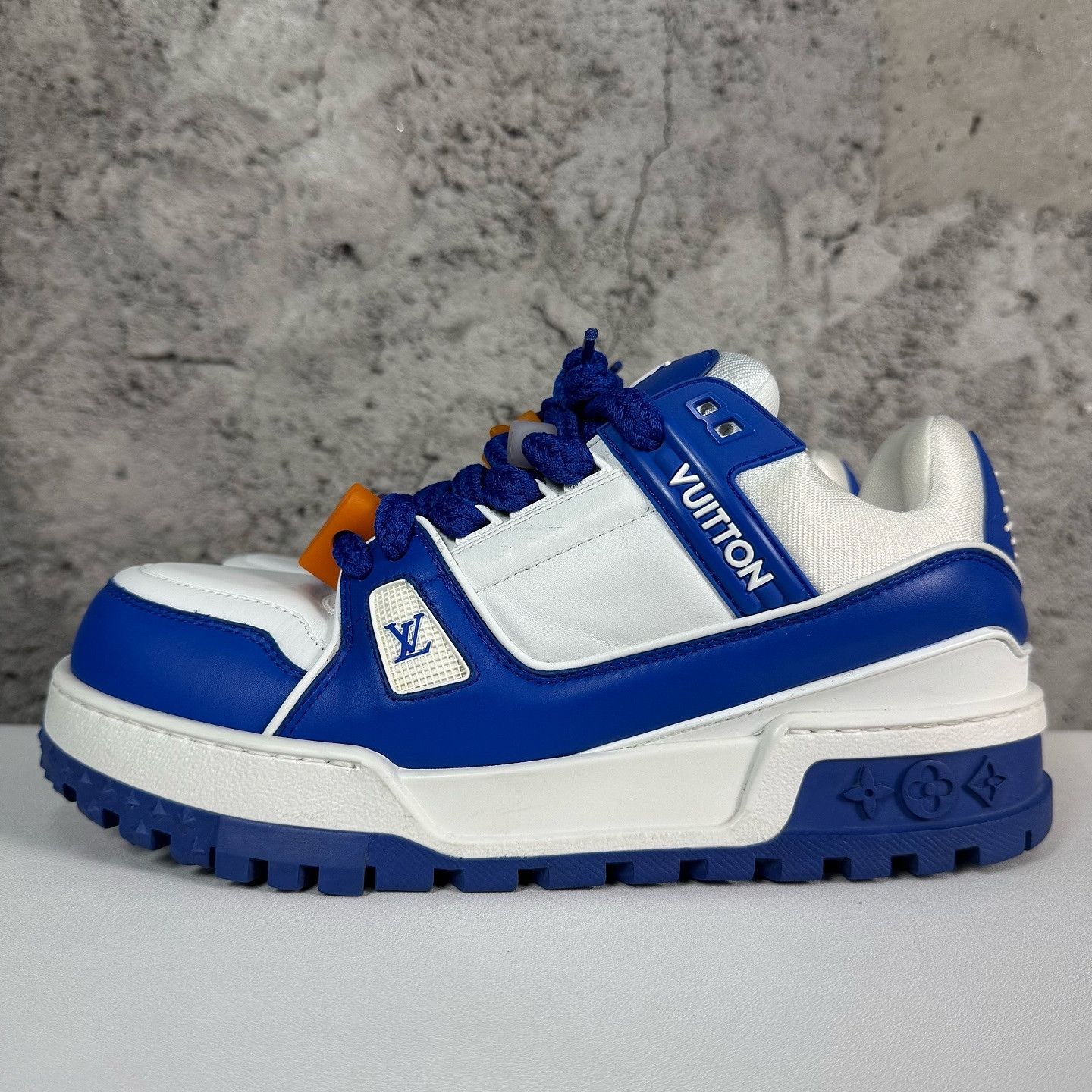 Louis Vuitton Louis Vuitton Trainer Maxi Sneakers Size 9 Size US 9 / EU 42 - 1 Thumbnail