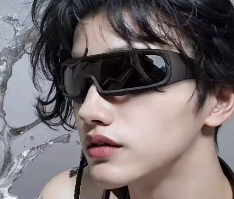 VIBE New Design Street ins style custom avant-garde sunglasses Size ONE SIZE - 3 Thumbnail