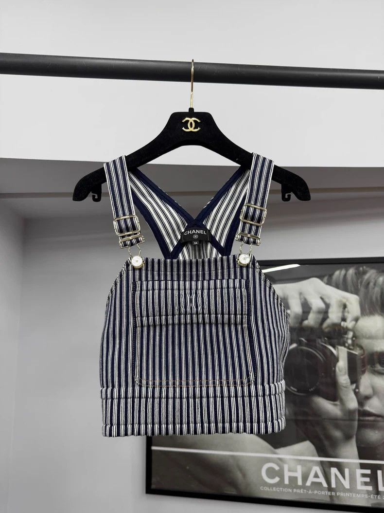Chanel Chanel 25P vertical striped suspenders short top Size XXS / US 00 / IT 34 - 1 Thumbnail