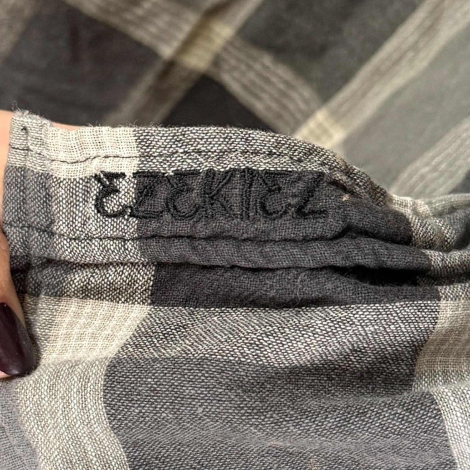 Ezekiel Ezekiel Long-Sleeve Shirt Men's Size S Black & Grey Plaid Size US S / EU 44-46 / 1 - 7 Thumbnail