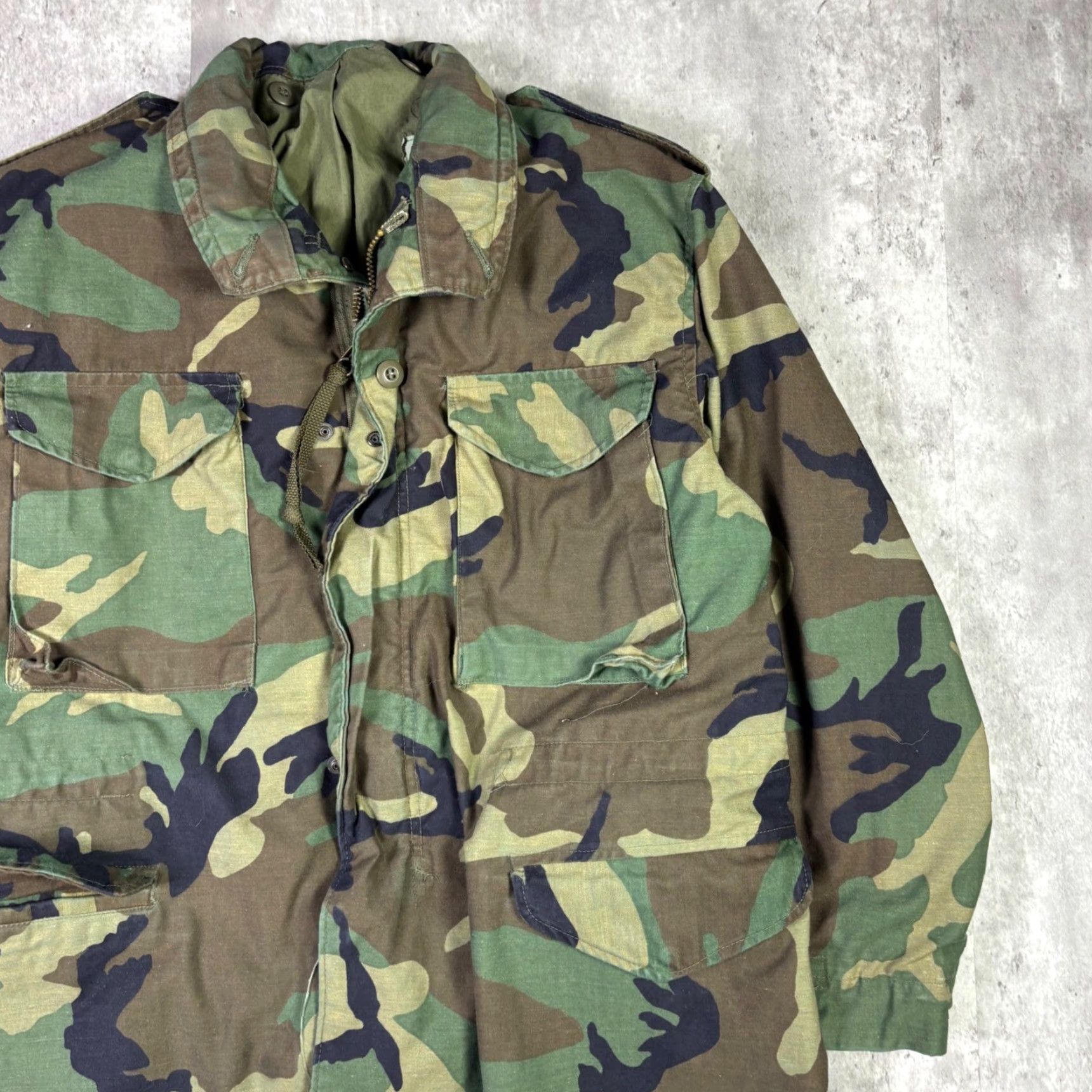 Vintage VINTAGE Mens M65 Field Jacket Woodland Camo Military Coat Medium Short Camouflage Army Jacket Mens M65 Short Vintage Military Jacket Size US 31 - 7 Thumbnail