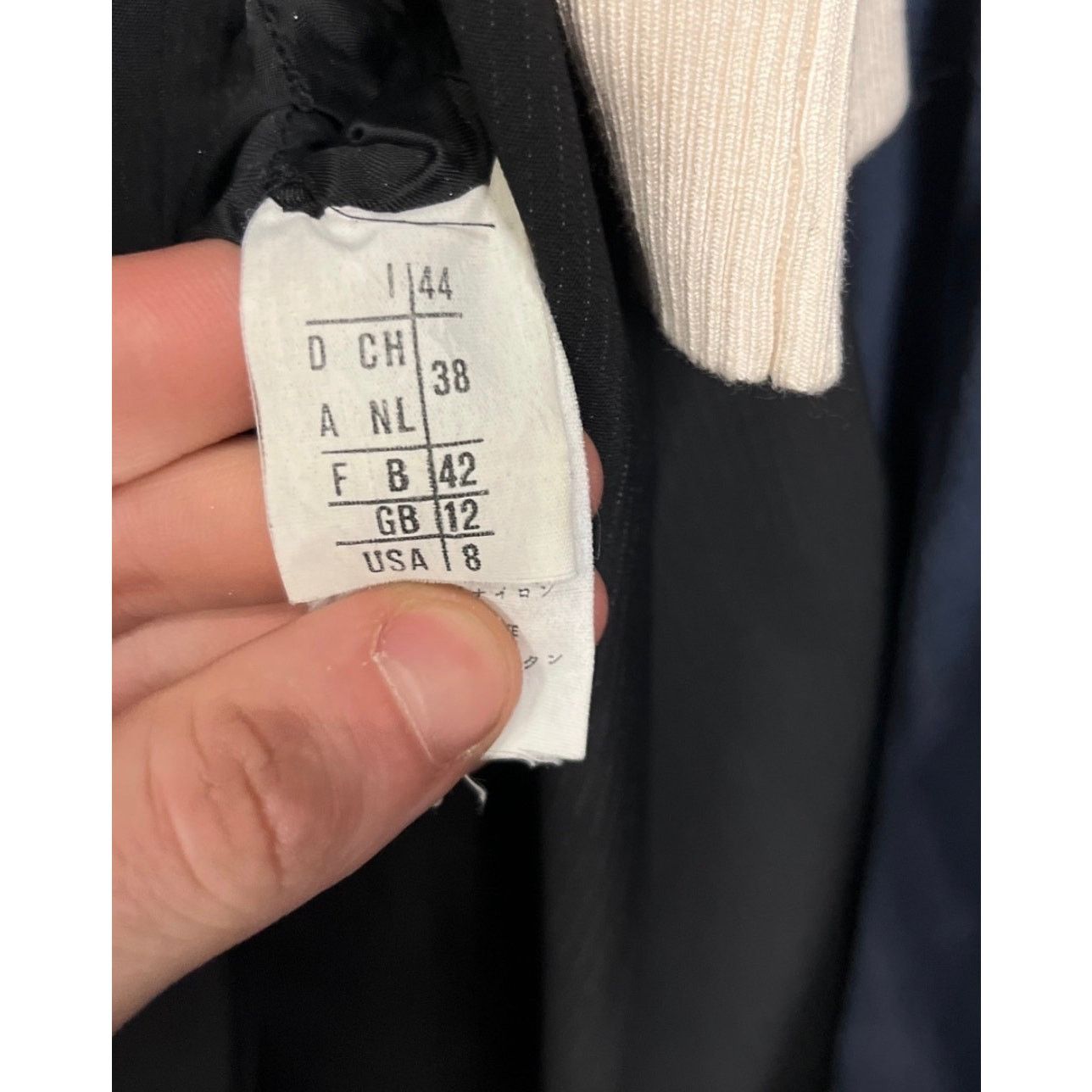 Gianfranco Ferre Gianfranco Ferré Black Wool Suit - US8/L Size L / US 10 / IT 46 - 10 Thumbnail