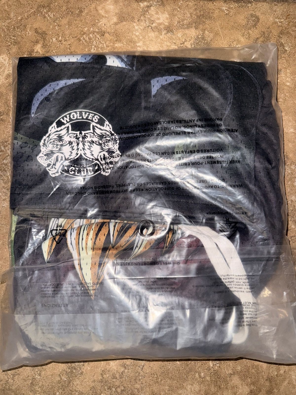 Darc Sport Darc Sport xDragon Ball Z Cell x Vegeta black shorts (L) Size US 34 / EU 50 - 2 Thumbnail