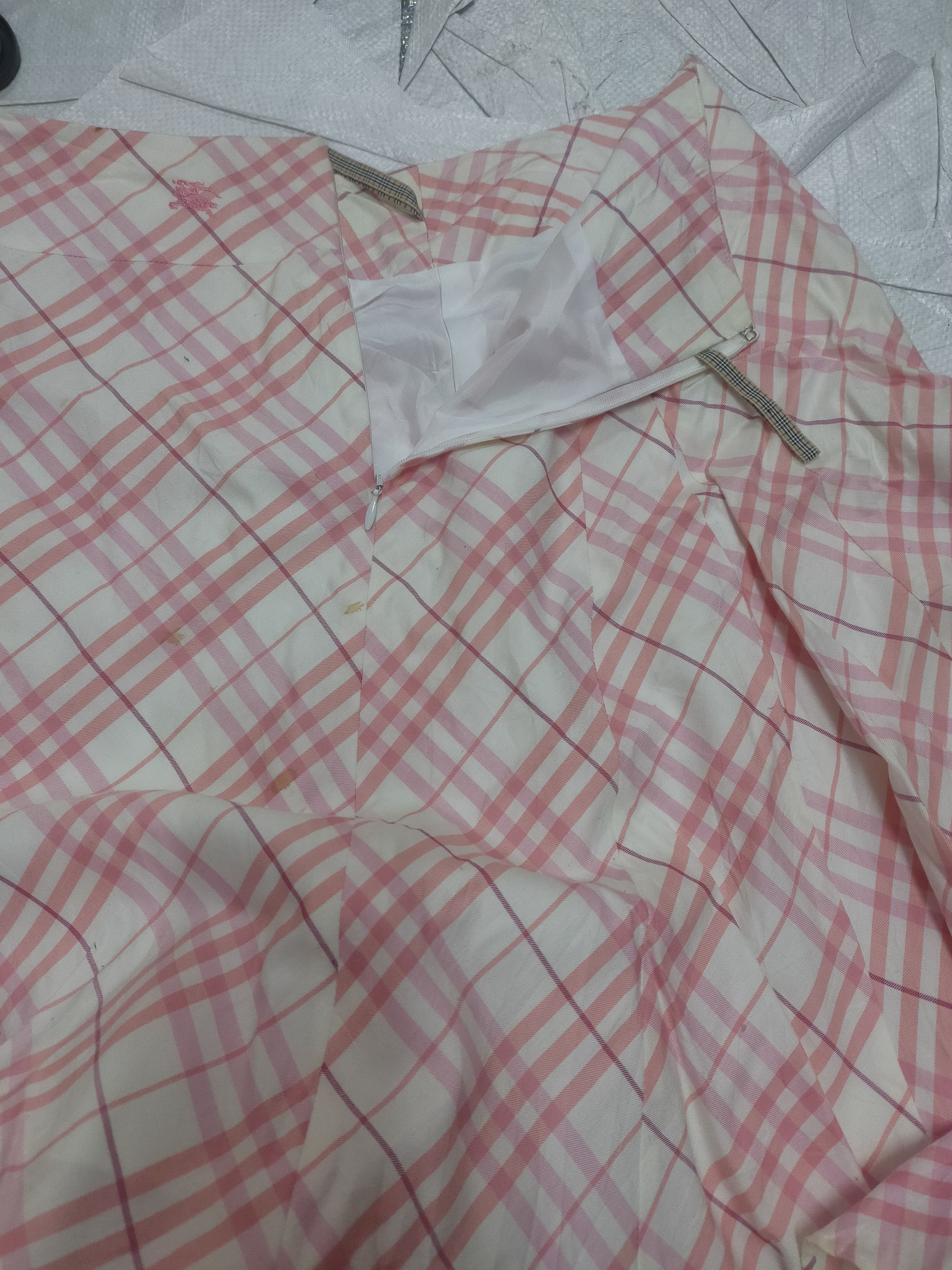 Burberry Burberry blue label plaid mini skirt Size 27" / US 4 / IT 40 - 6 Thumbnail
