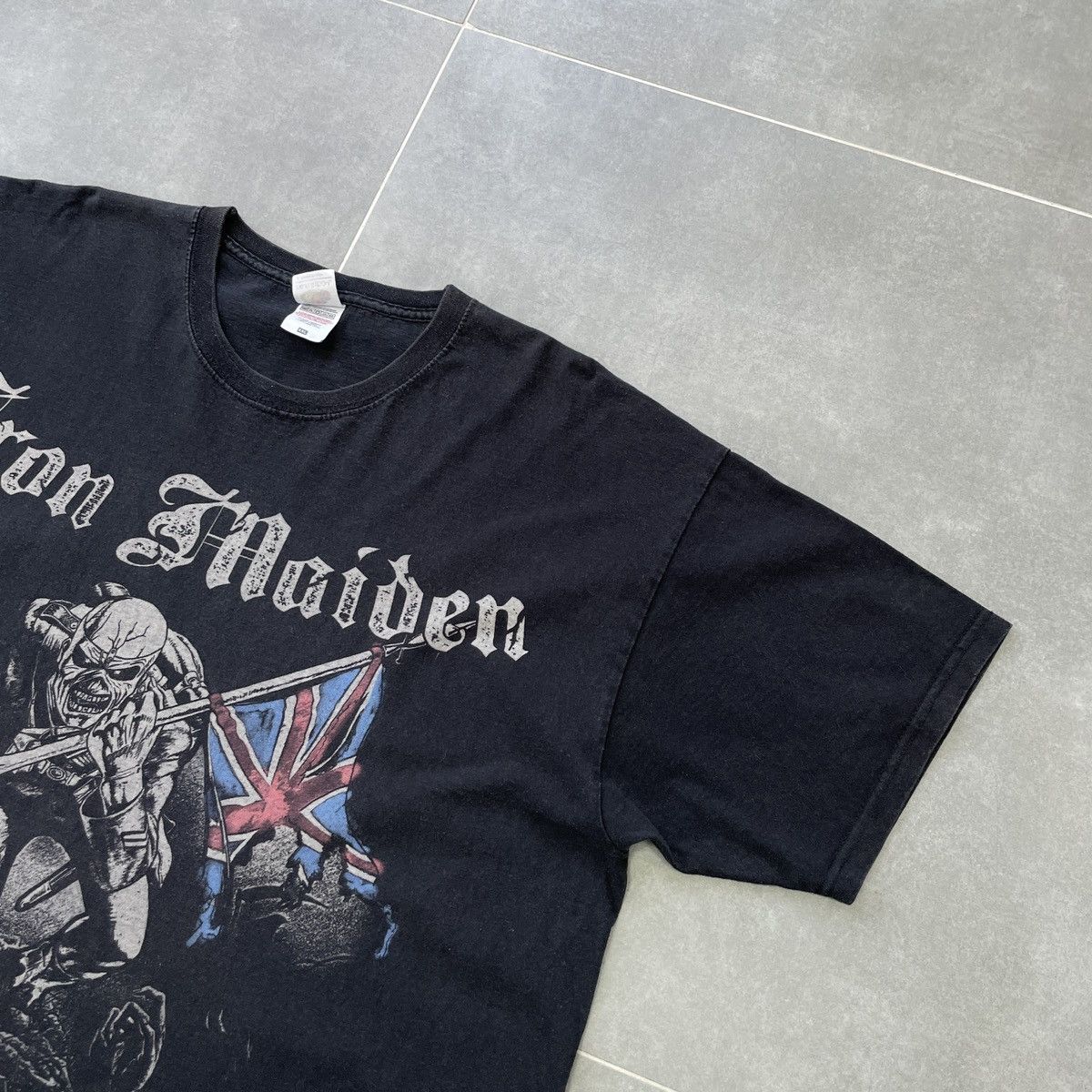 Band Tees × Iron Maiden Iron Maiden The Crooper 2011 T-Shirt Size XXL Size US XXL / EU 58 / 5 - 7 Thumbnail