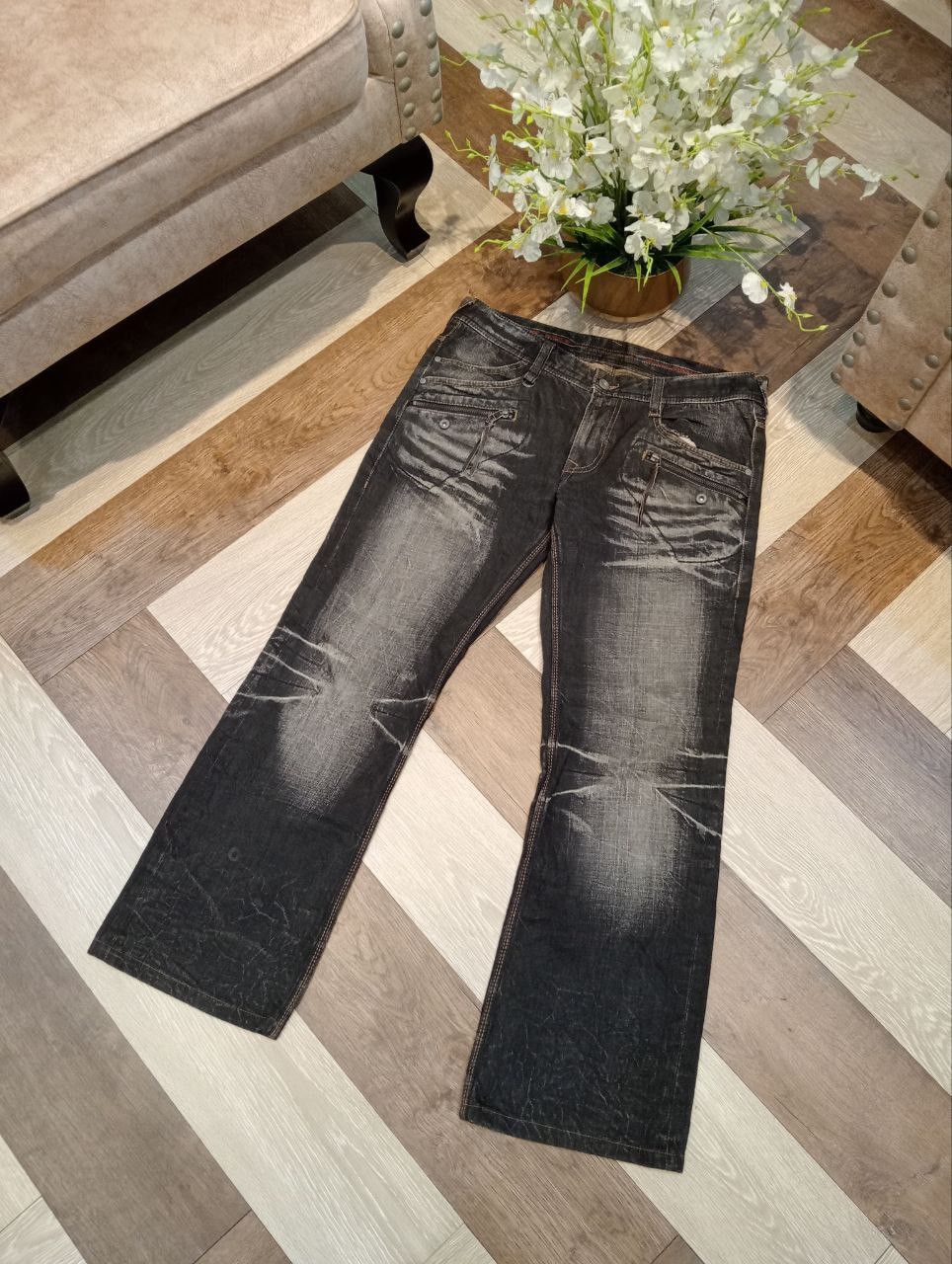 Nicole Club NICOLE CLUB JAPAN DISTRESSED FLARED DENIM PANTS Size US 34 / EU 50 - 2 Thumbnail
