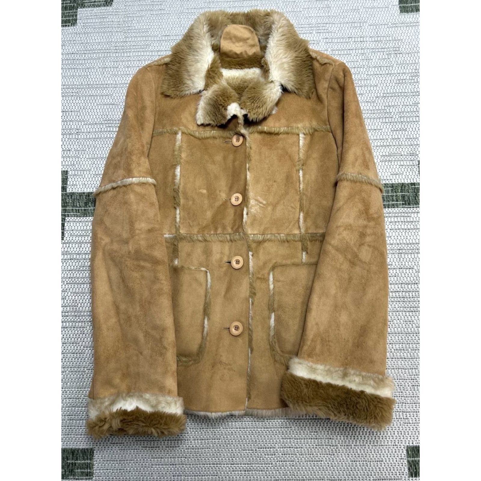 Bebe VINTAGE Bebe Fur Lined Afghan Coat Womens Small Brown Lined Notch Lapel Coat Size S / US 4 / IT 40 - 2 Thumbnail