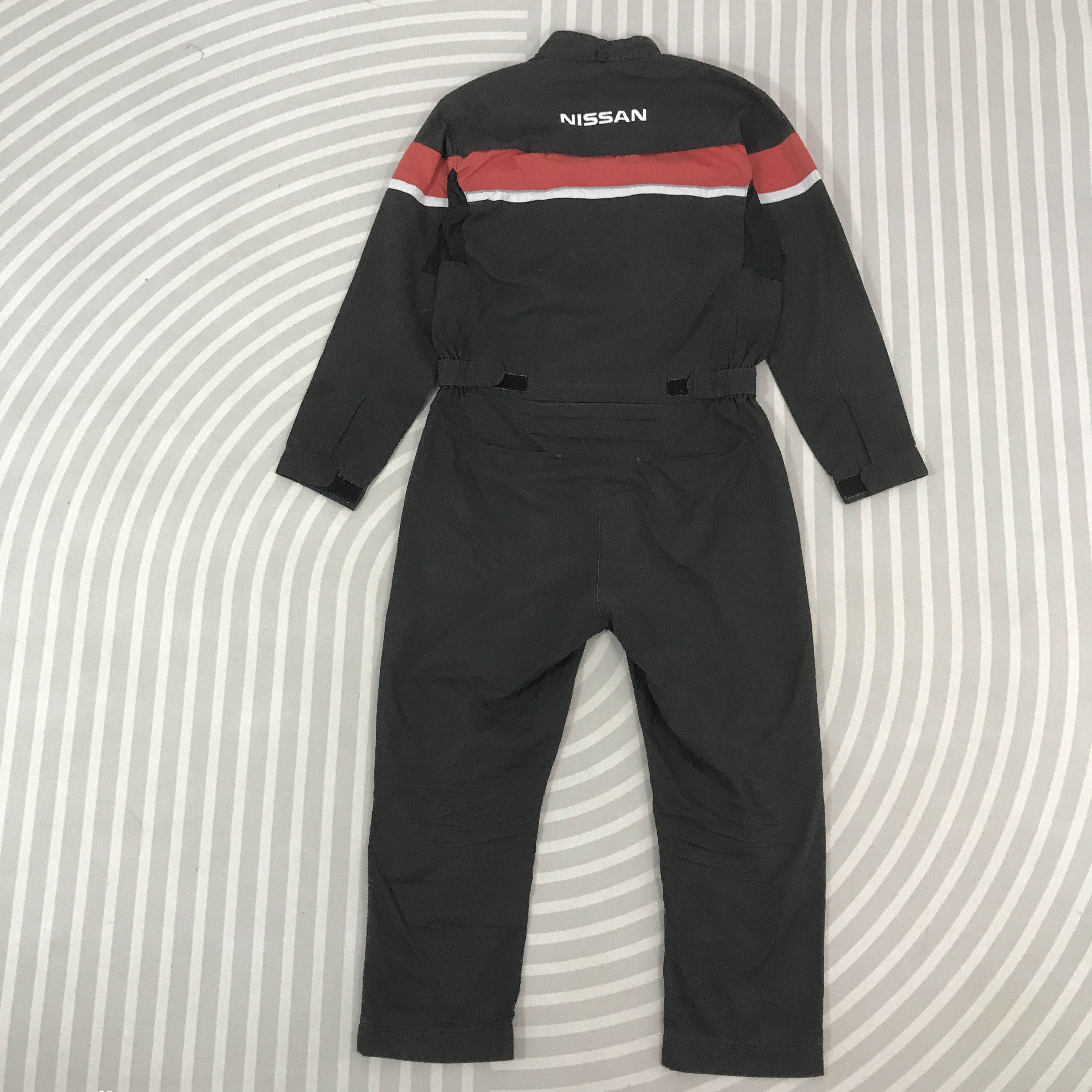 Japanese Brand Vintage Nissan Coverall Jacket K67B21 Size US L / EU 52-54 / 3 - 1 Thumbnail