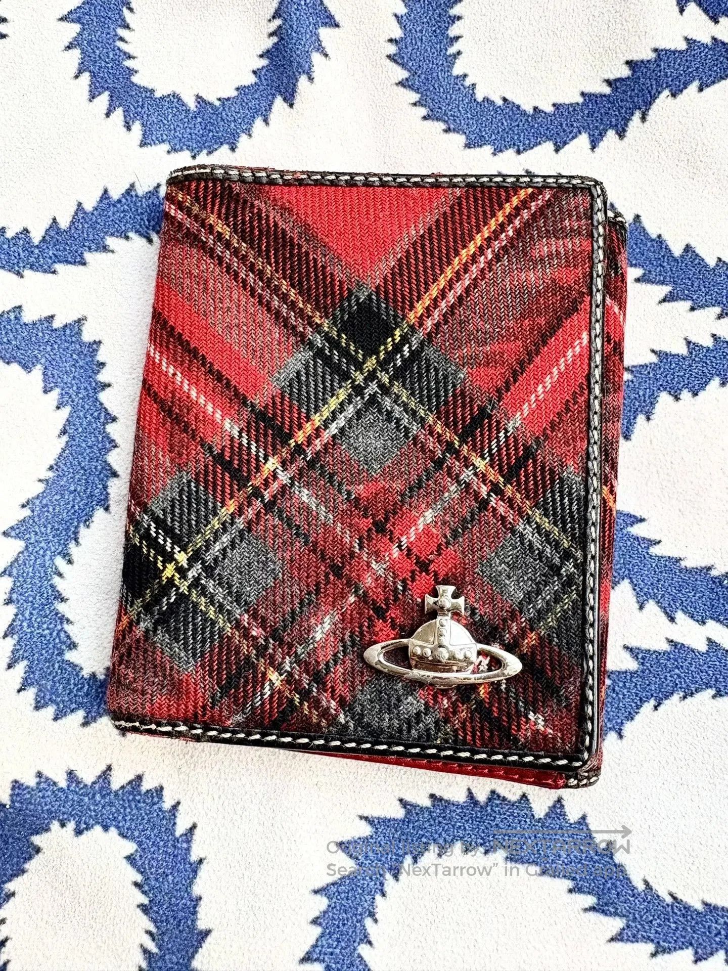 Vivienne Westwood Vivienne Westwood Vintage Red Plaid Graffiti Tri. Size ONE SIZE - 1 Thumbnail