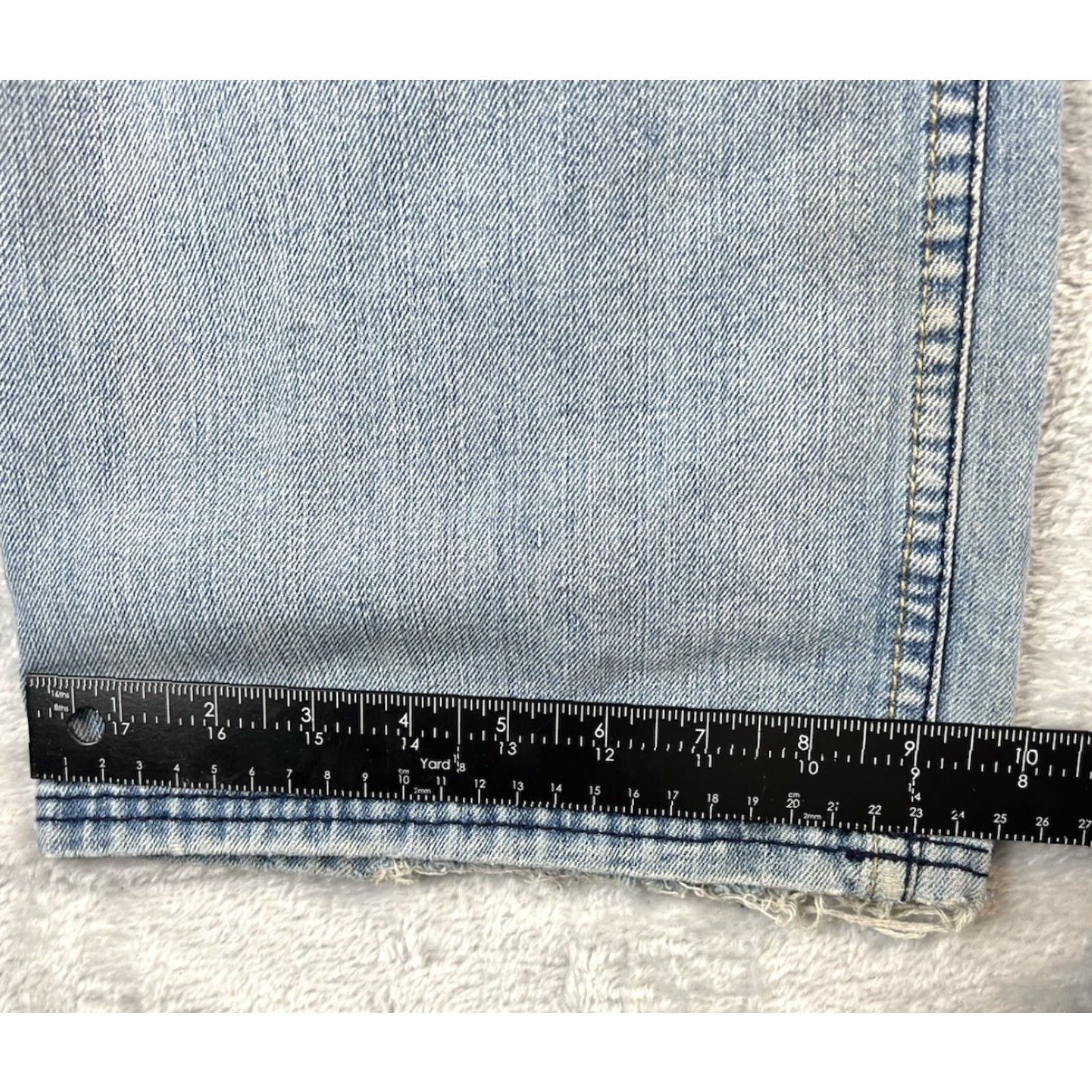 Vintage VINTAGE Pepe Jeans London Jeans Mens 38.5x30.5 Blue Distressed Light Wash Wide-Leg Skater - 90s Hip Hop Grunge Theme Mens Jeans Size US 39 - 5 Thumbnail