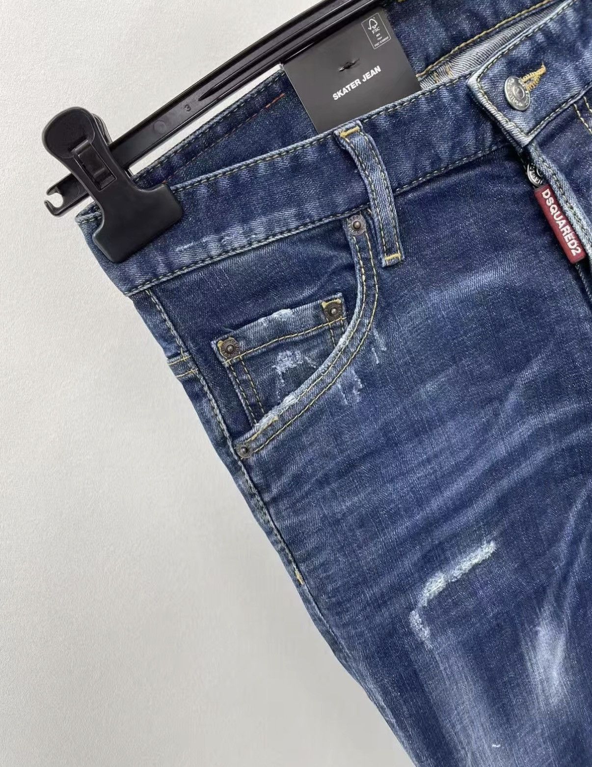 Dsquared2 DSQUARED2 (D2) Stretch Washed Skinny Jeans J30 Size US 28 / EU 44 - 3 Thumbnail