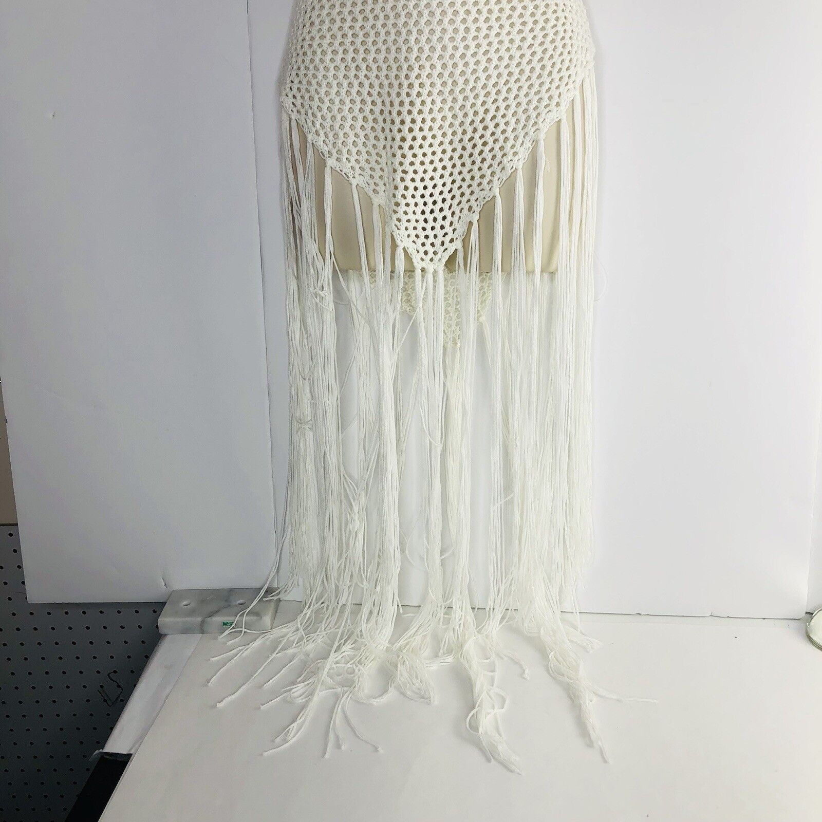 Forever 21 Forever 21 Crochet Midi Dress L Fringe Tassels cover Size L / US 10 / IT 46 - 3 Thumbnail