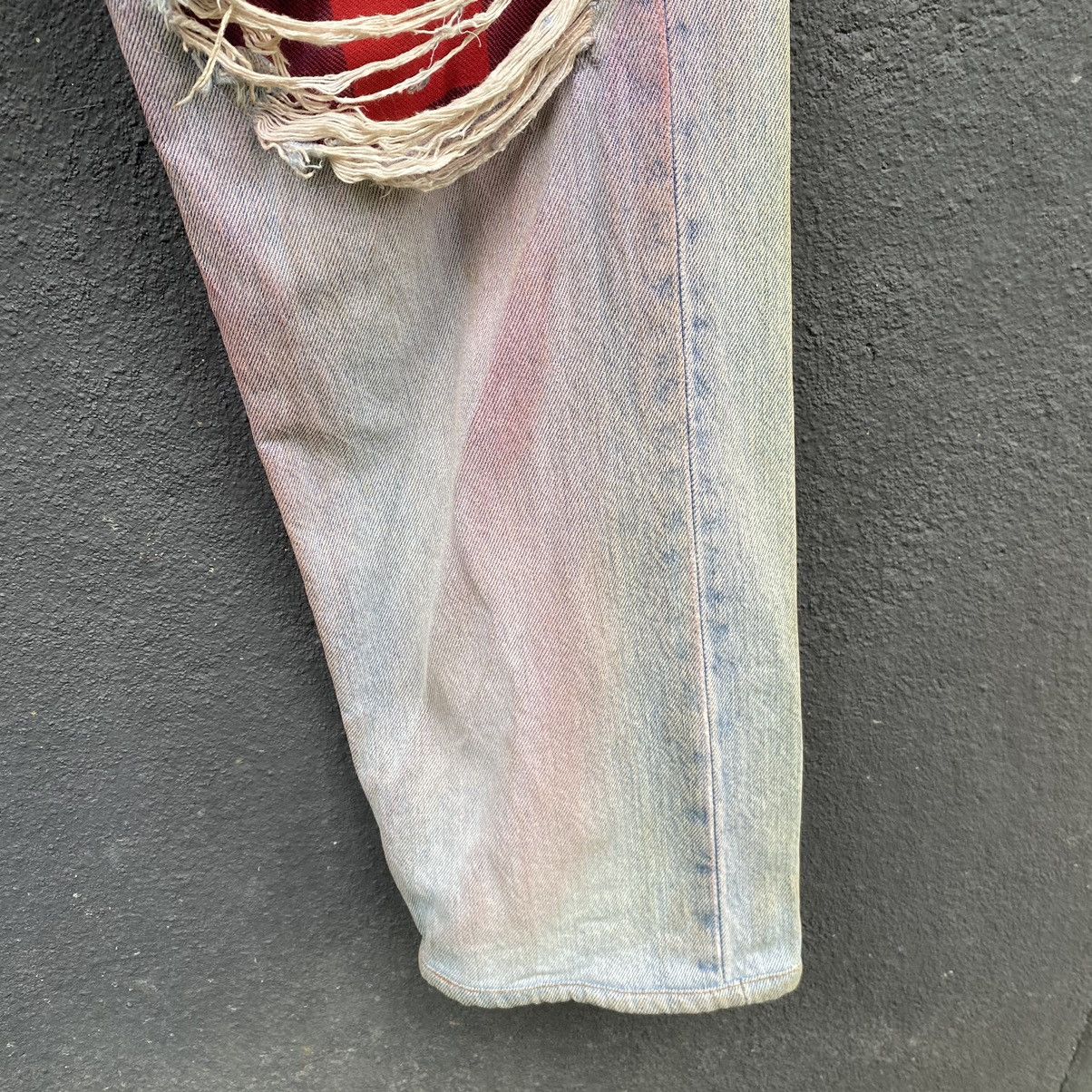 Vintage THRASHED Vintage Distressed Punk ERD GRUNGE LGB JEANS Size US 31 - 7 Thumbnail