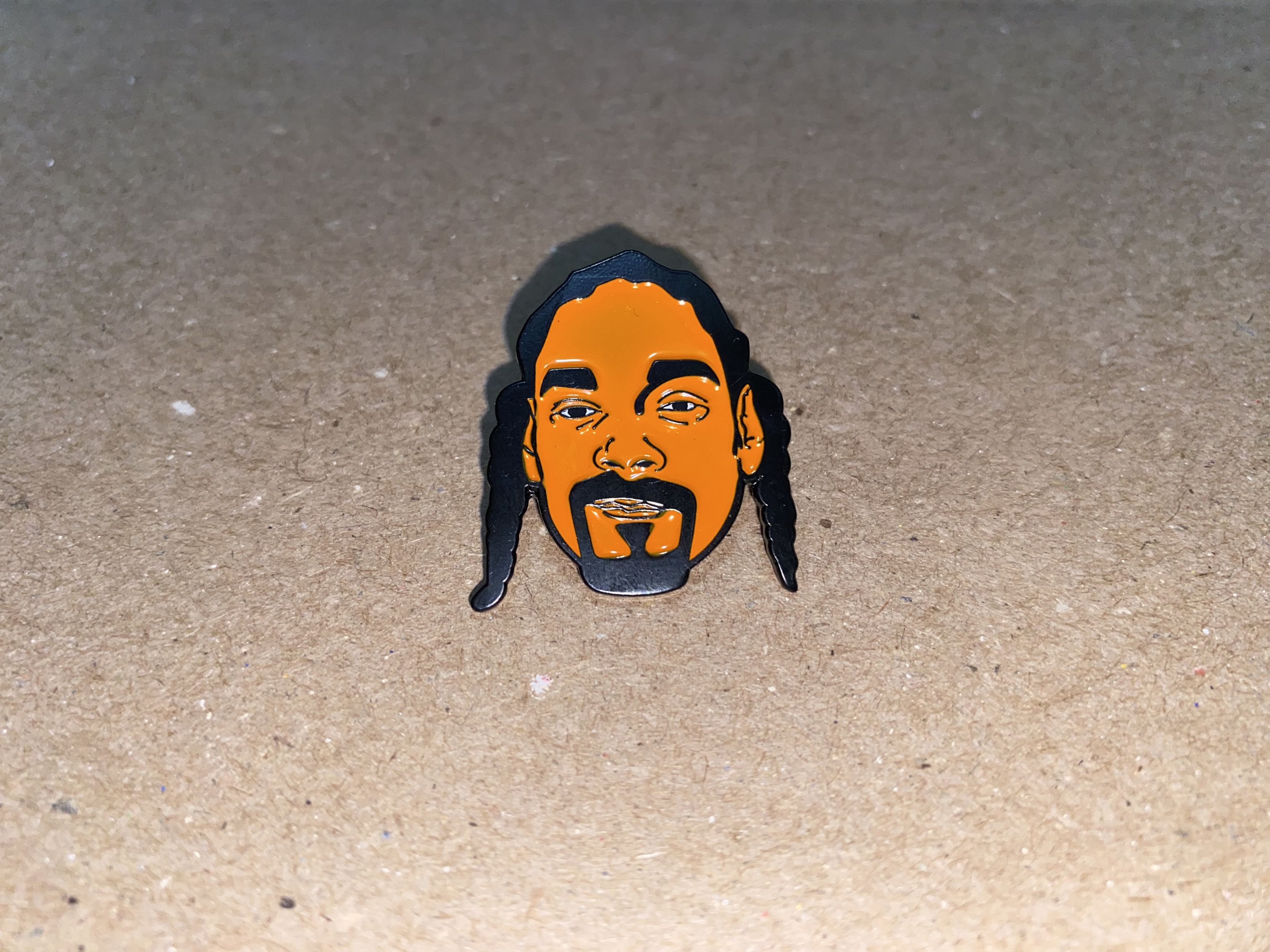 Snoop Dogg Snoop Dogg Enamel Lapel Pin Hat Jacket clothing kool Rodney! Size ONE SIZE - 1 Thumbnail