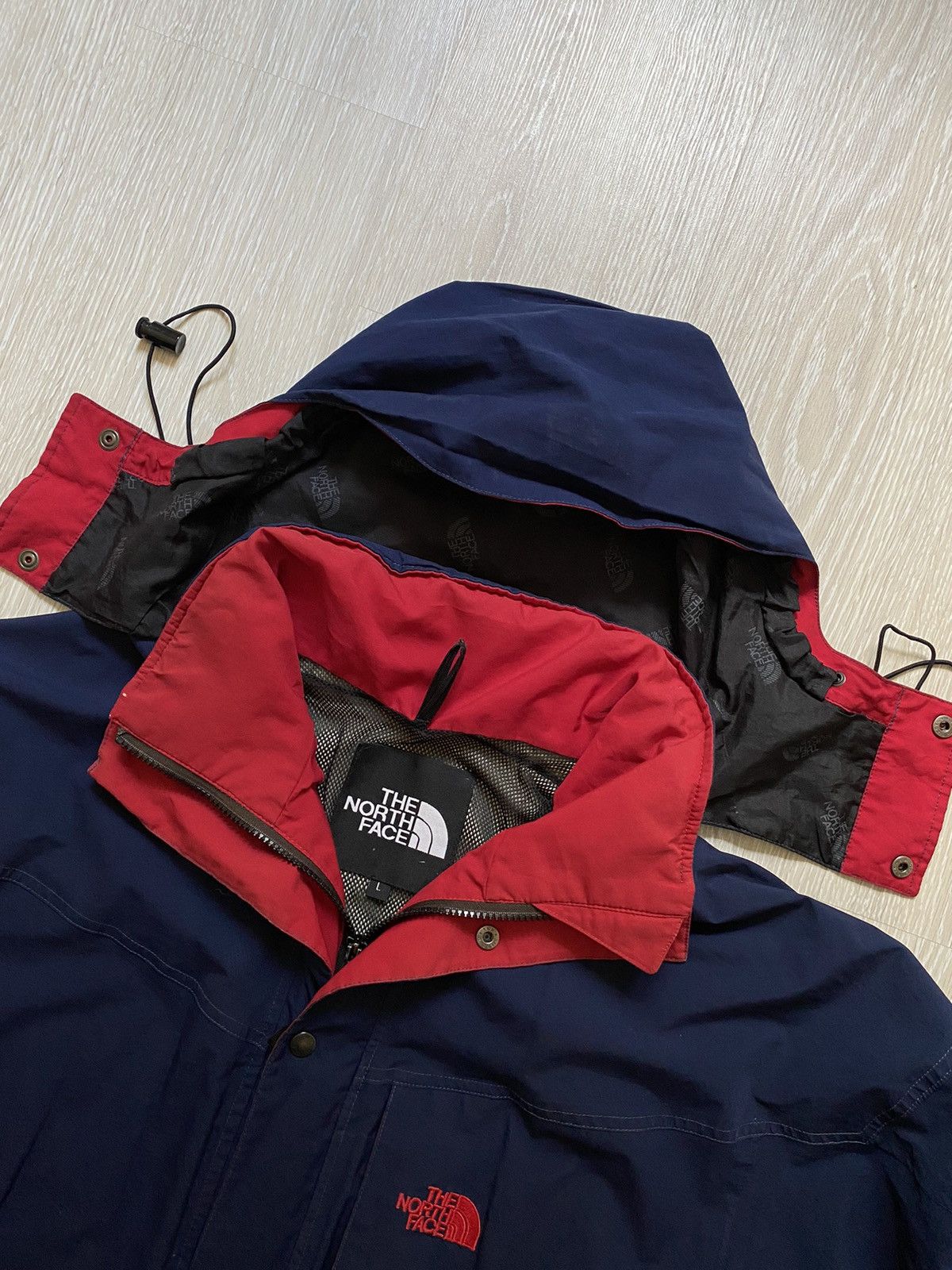 VINTAGE 90’S THE NORTH FACE GORE-TEX PARKA