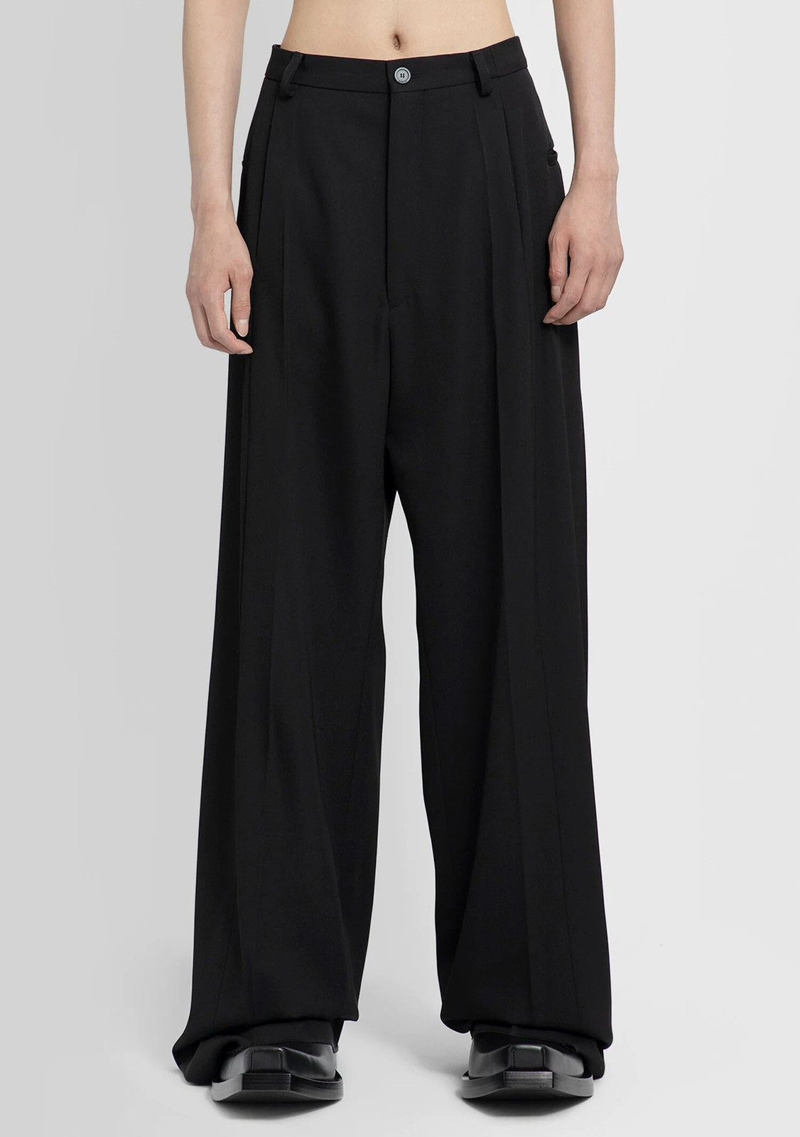Balenciaga tailored pants Size US 34 / EU 50 - 1 Thumbnail