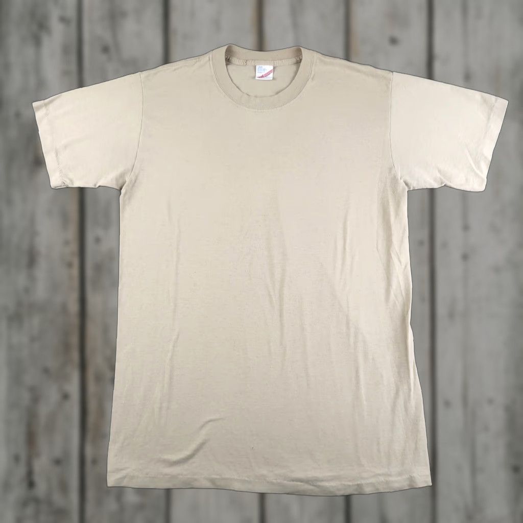 Vintage VINTAGE Duke 90s Graphic Tee T-Shirt Mens L Beige Single Stitch USA Made Size US L / EU 52-54 / 3 - 1 Thumbnail