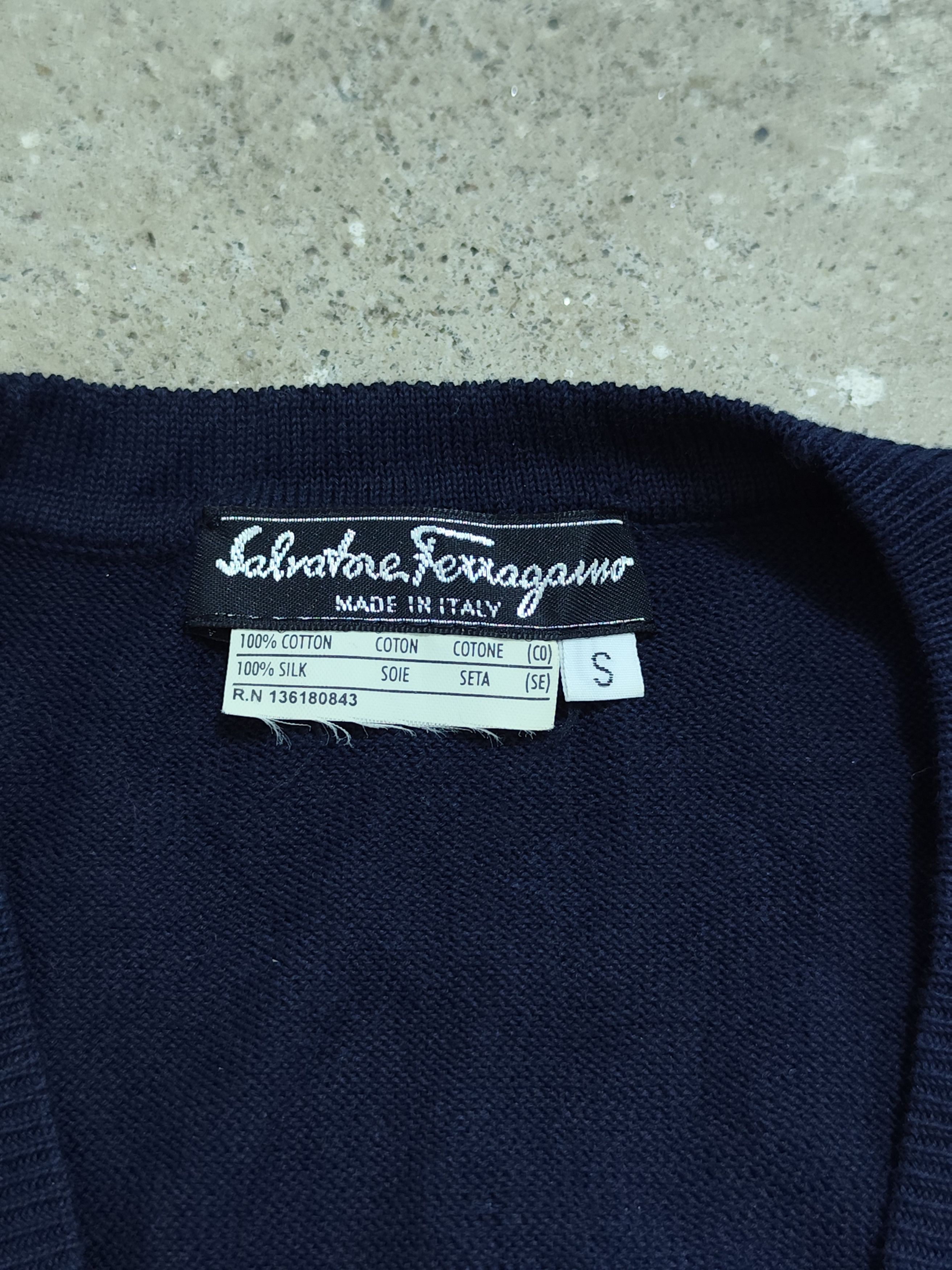 Vintage salvatore ferragamo silk cardigan