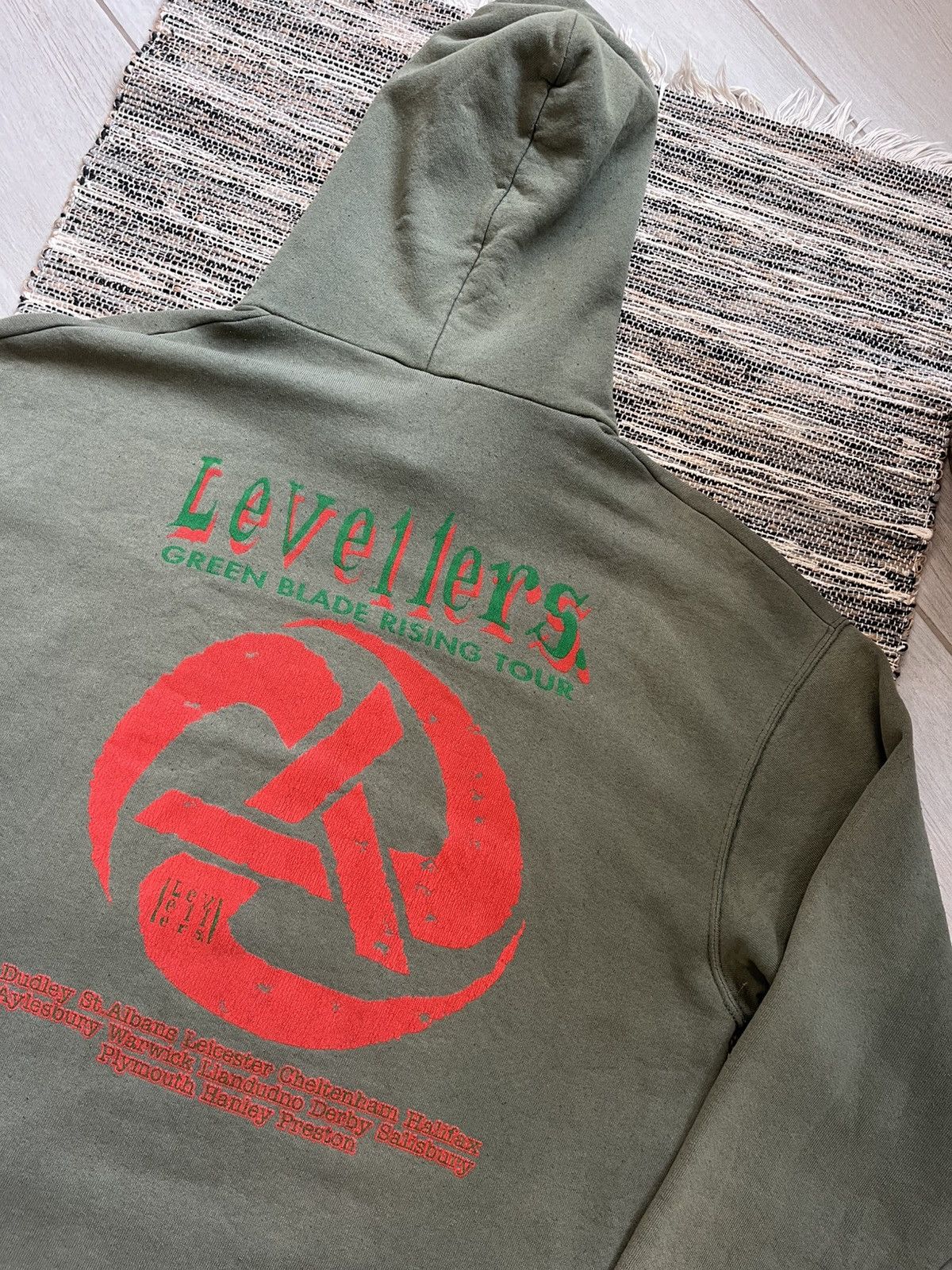 Band Tees × Vintage 00s Vintage The Levellers Distressed Hoodie PUNK 2003 Tour Size US XL / EU 56 / 4 - 14 Thumbnail