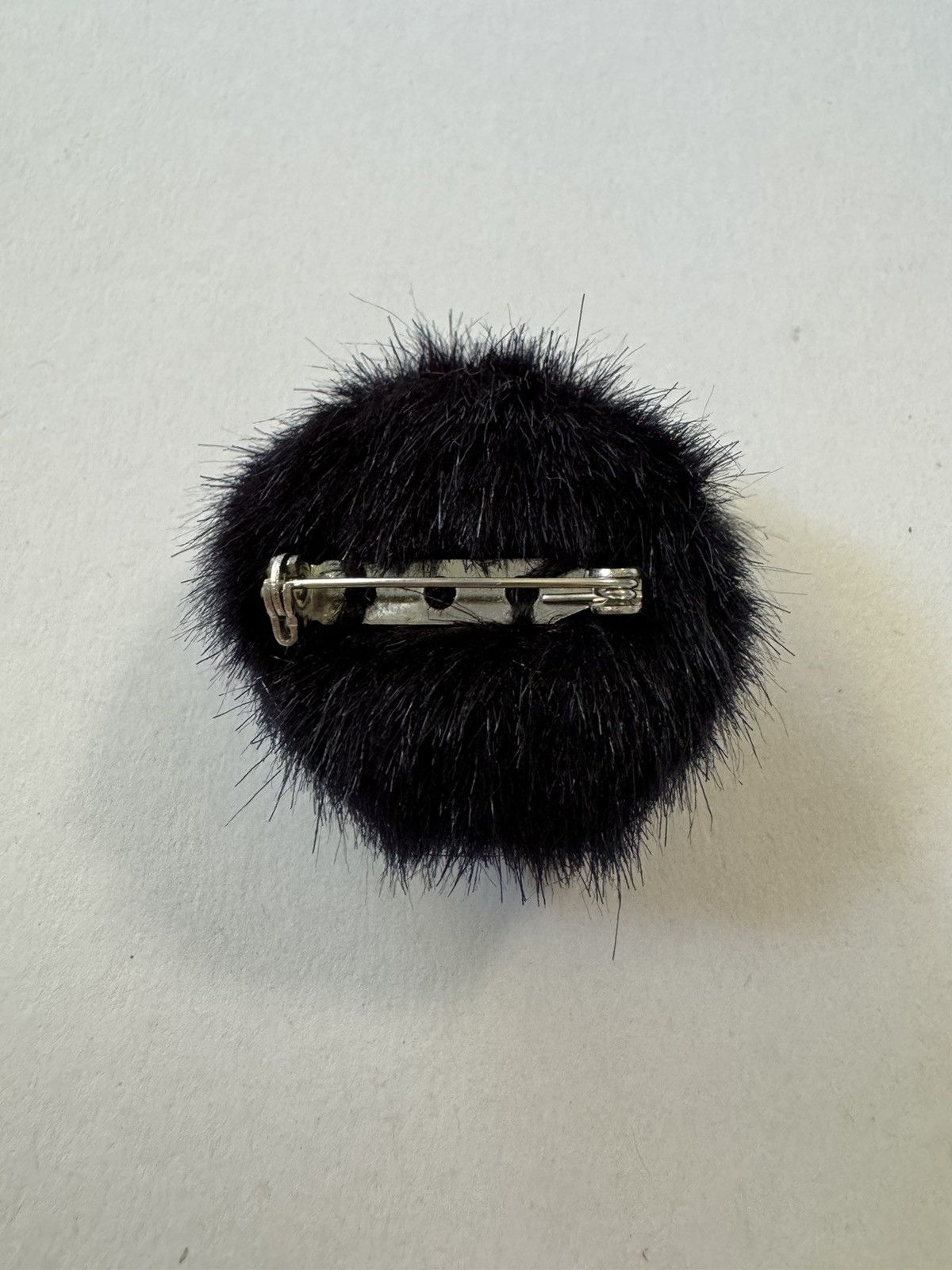 Japanese Brand Studio Ghibli Susuwatari Brooch Size ONE SIZE - 2 Thumbnail