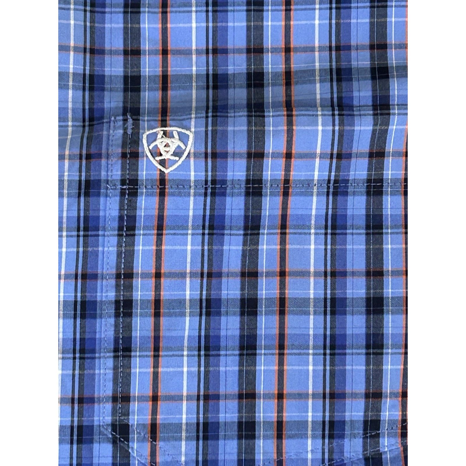 Ariat ariat pro series button down shirt mens L Blue Plaid Size US L / EU 52-54 / 3 - 4 Thumbnail