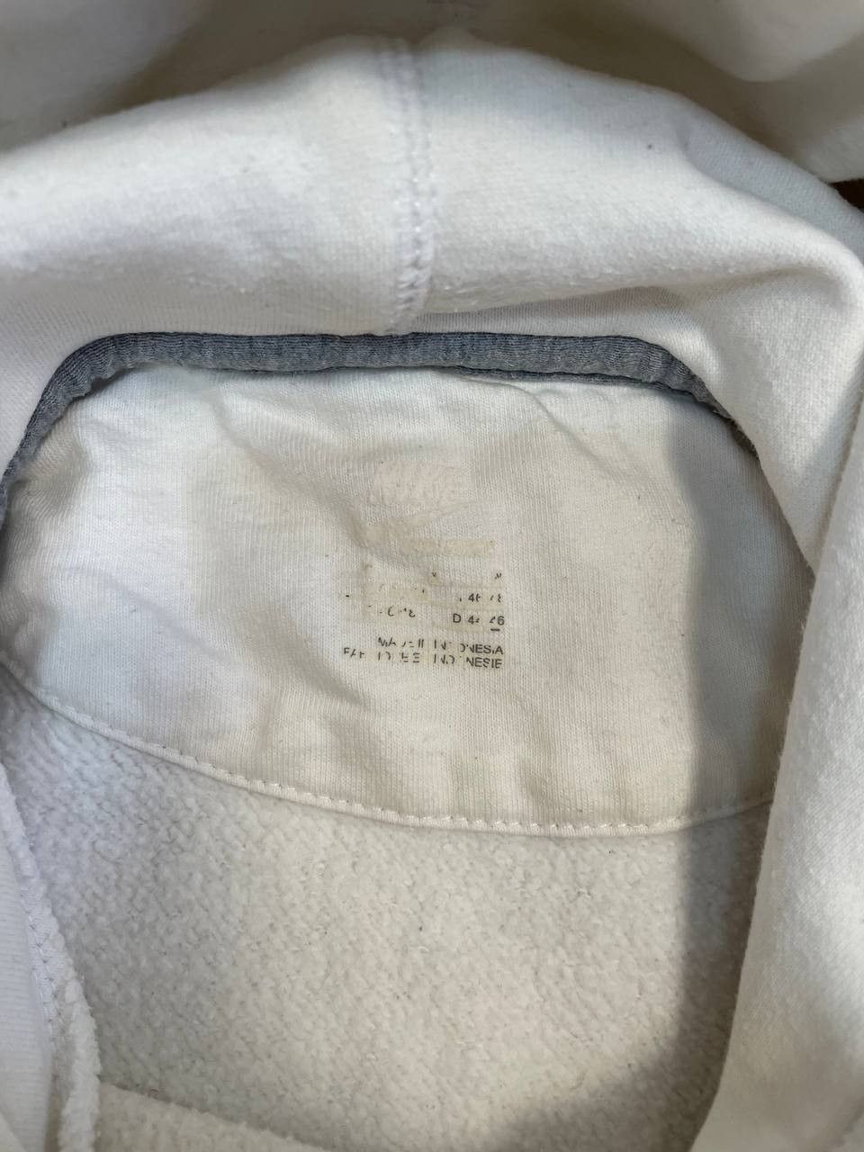 Nike Vintage Sweatshirt With a Hood Nike Size M Size US M / EU 48-50 / 2 - 8 Thumbnail