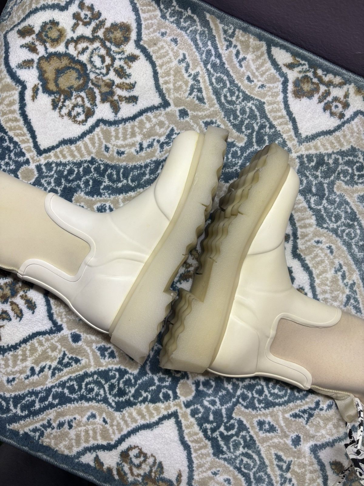 Off-White Off-White “for rainy days” WMNS Rubber Boots Size US 6 / IT 36 - 13 Thumbnail