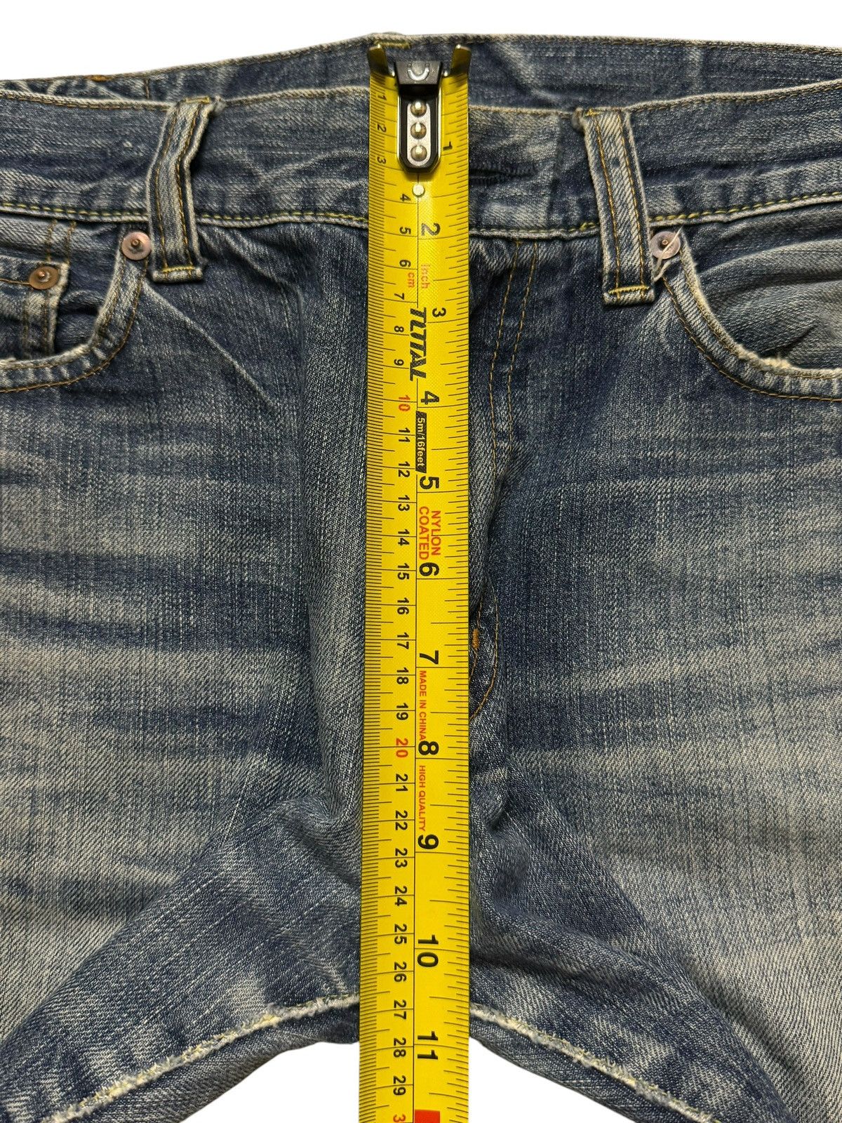 Uniqlo Vintage Y2K Japan Uniqlo Faded Wash Whiskers Straight Loose Size US 32 / EU 48 - 11 Thumbnail