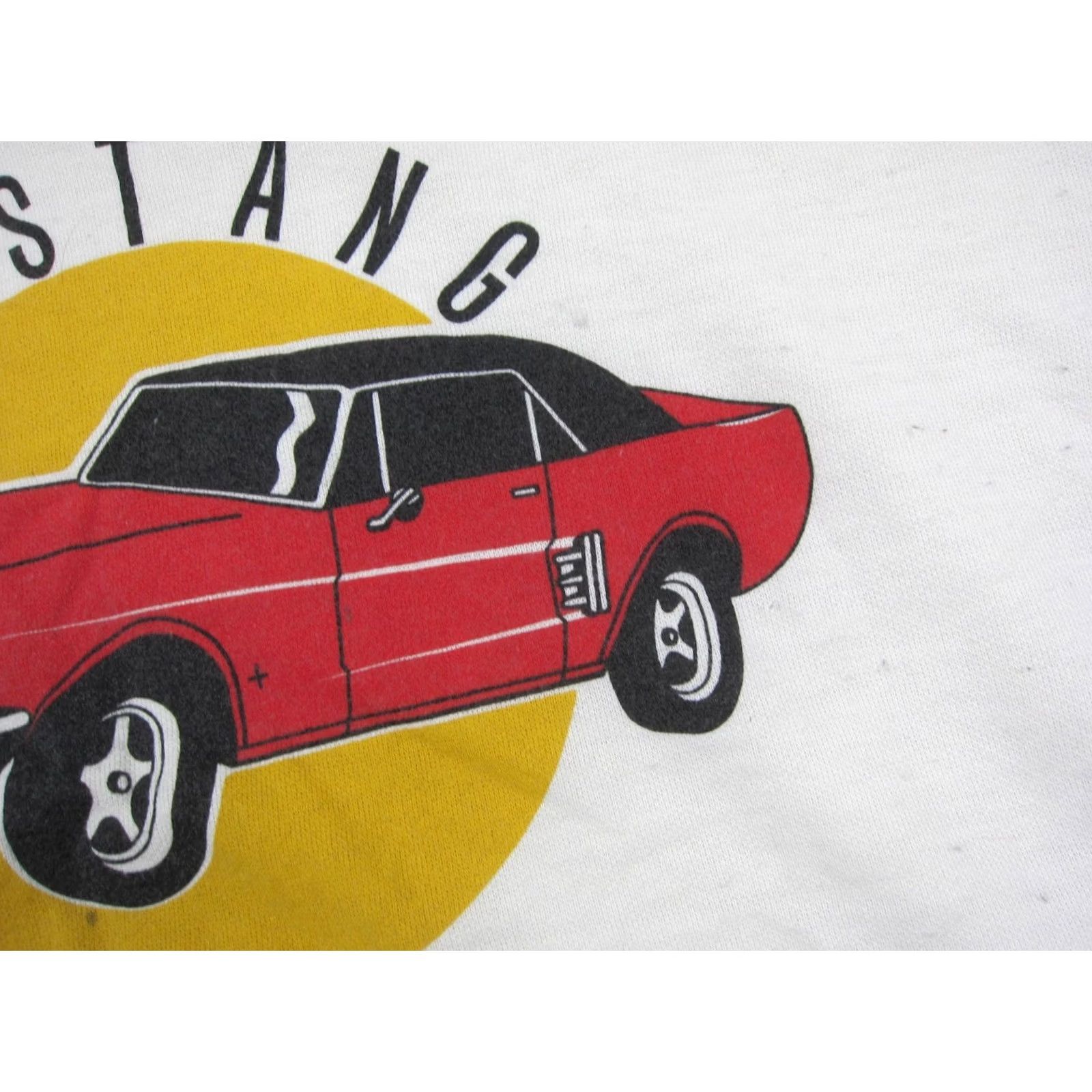 Ford VINTAGE Mustang Sweatshirt Mens Large Black White Cropped Striped Ford Car 80s Size US L / EU 52-54 / 3 - 4 Thumbnail