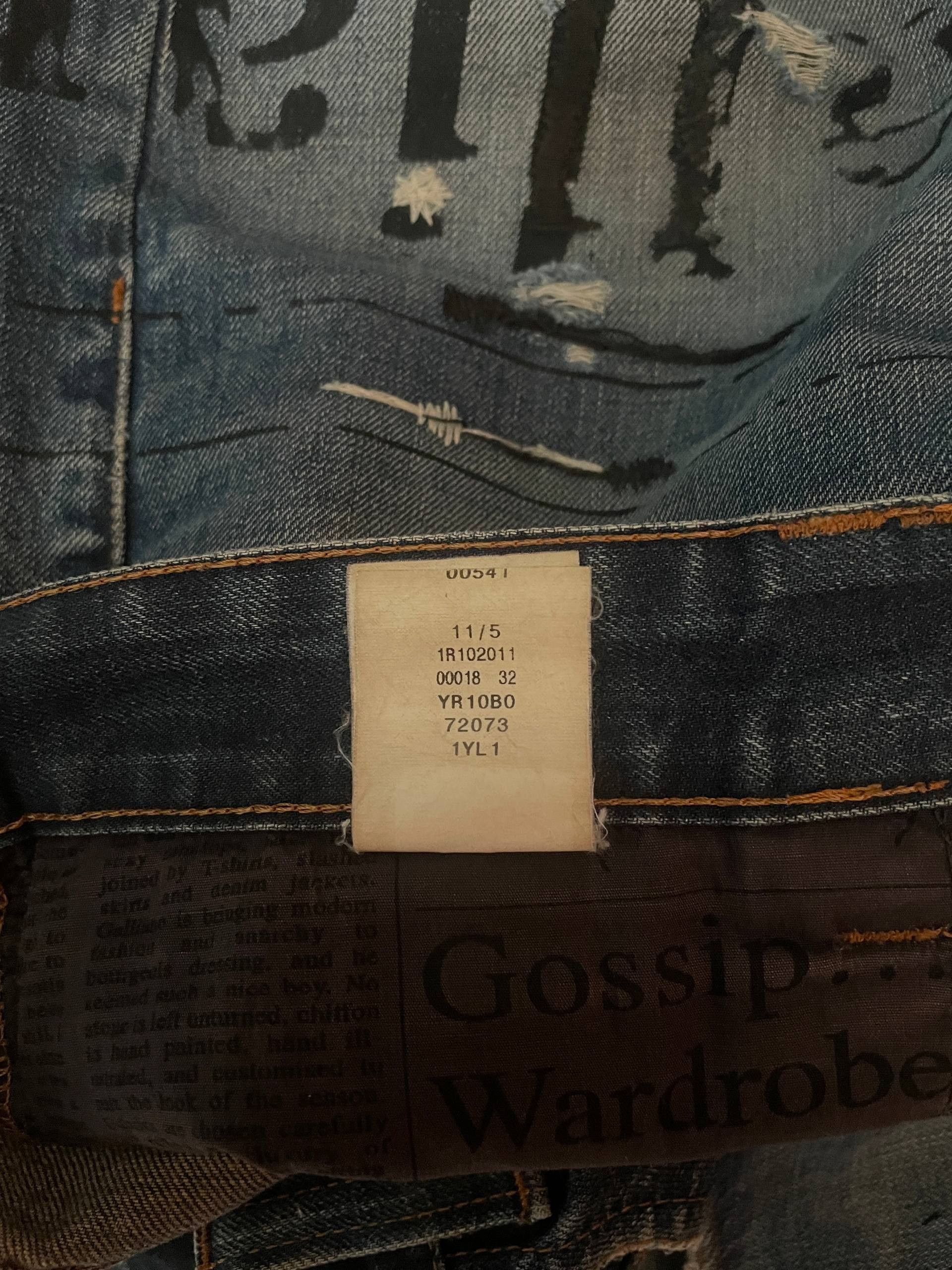 John Galliano John Galliano Newspaper Print Denim Shorts Size US 33 - 3 Thumbnail