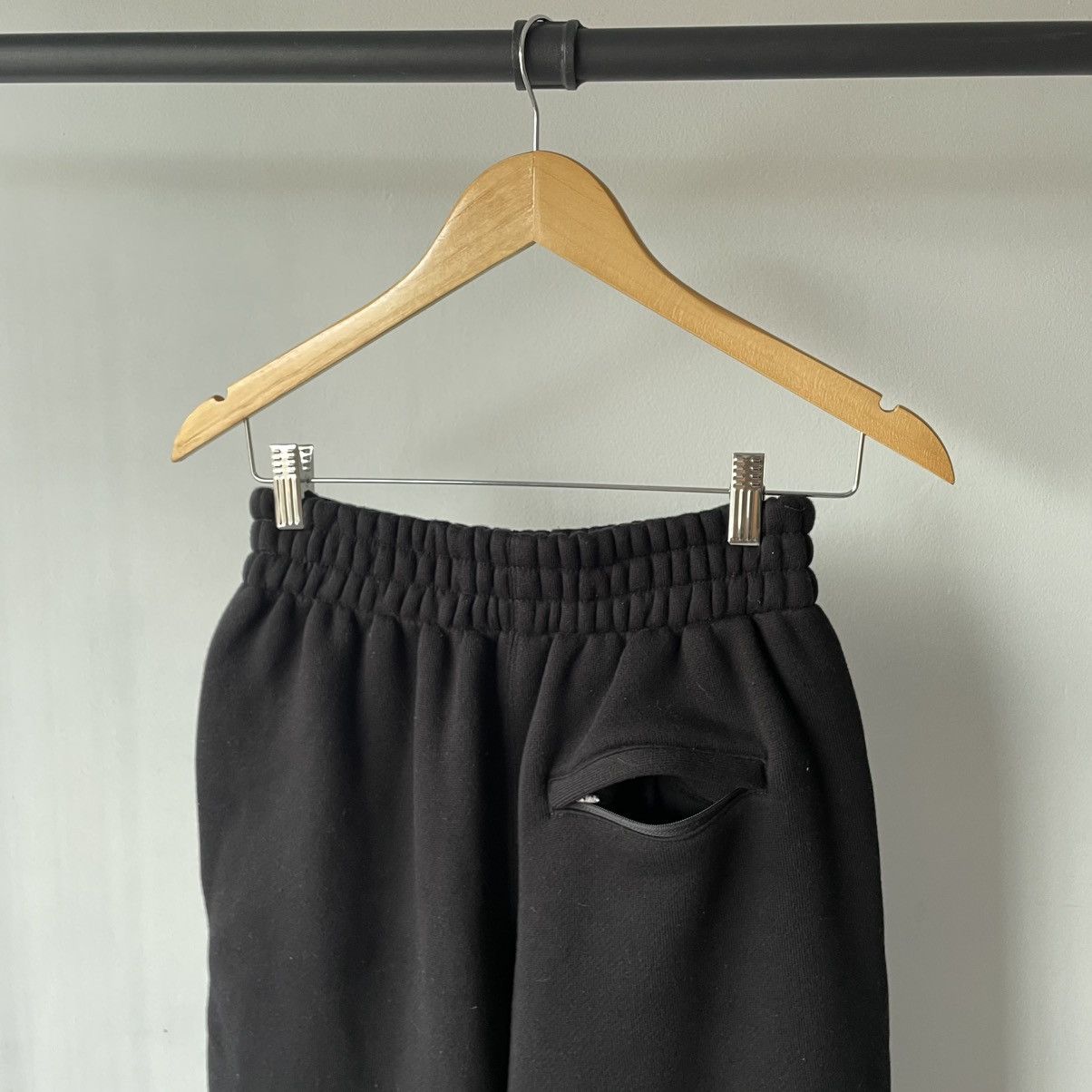 Alexander Wang ALEXANDER WANG TERRY CLASSIC SWEATPANTS Size US 30 / EU 46 - 6 Thumbnail