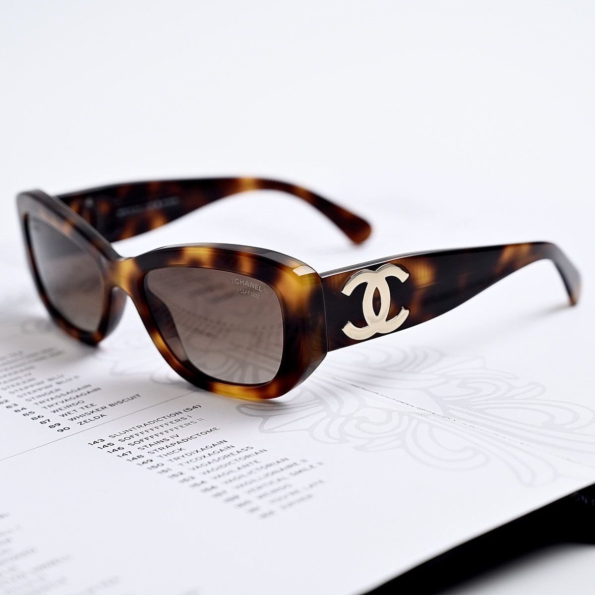 Chanel CHANEL 0CH5493 SUNGLASSES Size ONE SIZE - 2 Thumbnail