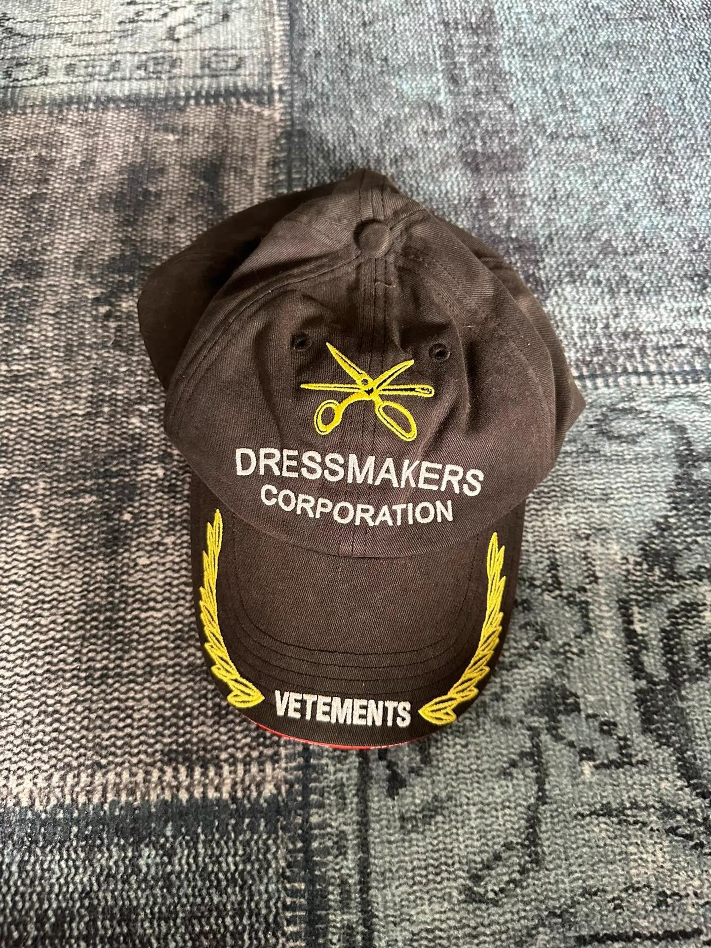Vetements Non-Vetements McDonald's Peace Logo Cap Size ONE SIZE - 1 Thumbnail