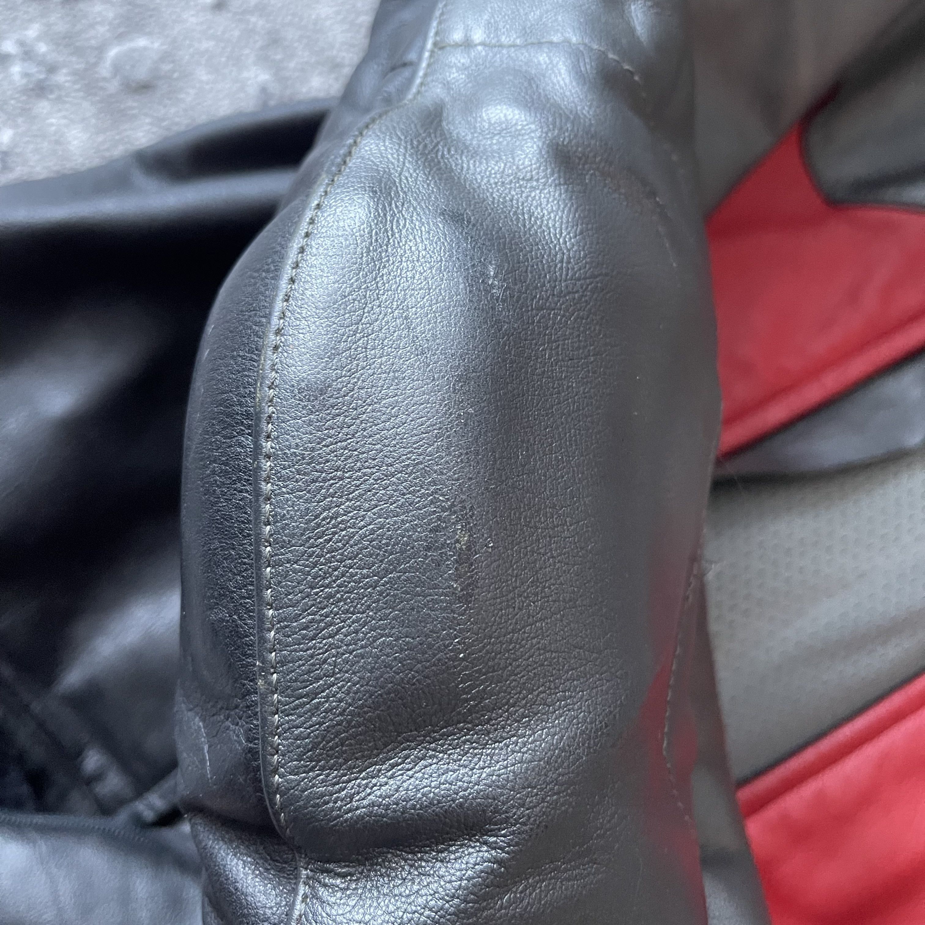 Dainese Vintage Dainese 90s Leather Jacket World Champions Size US L / EU 52-54 / 3 - 7 Thumbnail