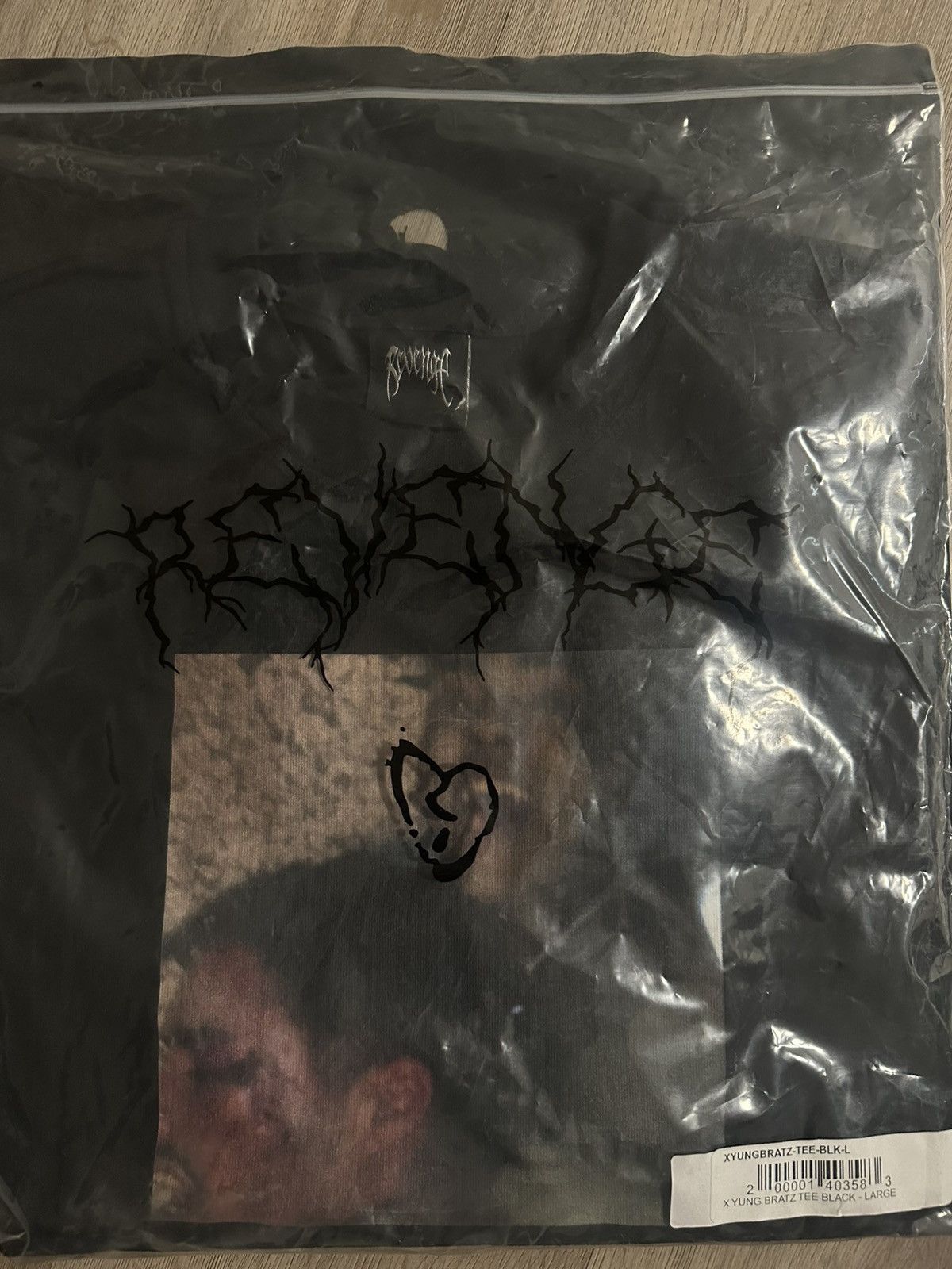 Revenge XXXTENTACION x REVENGE "YUNG BRATZ KILL TEE - BLACK" Size US L / EU 52-54 / 3 - 5 Thumbnail