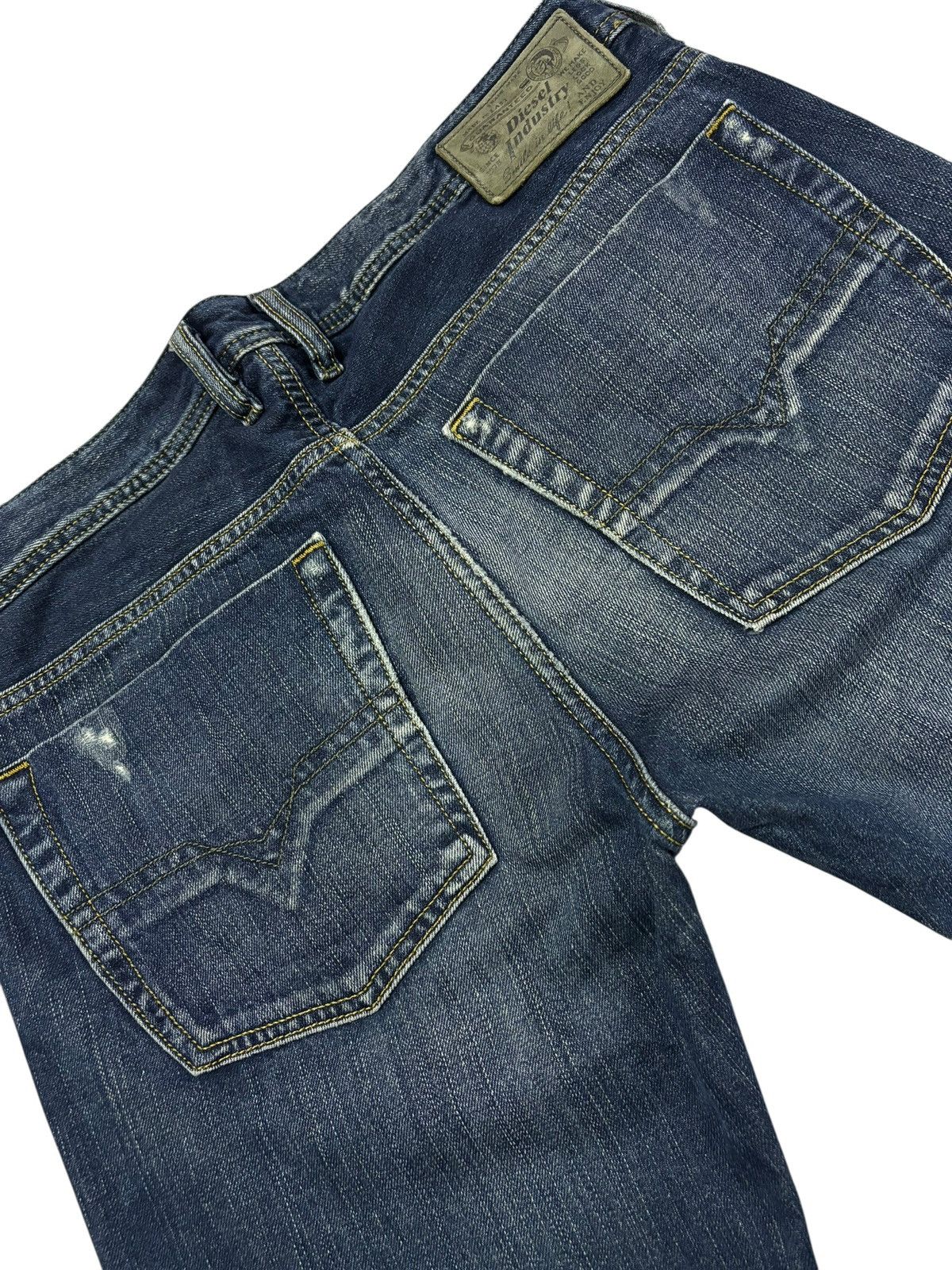 Diesel Vtg Diesel Zatiny Bootcut Distressed Jeans Size US 34 / EU 50 - 6 Thumbnail