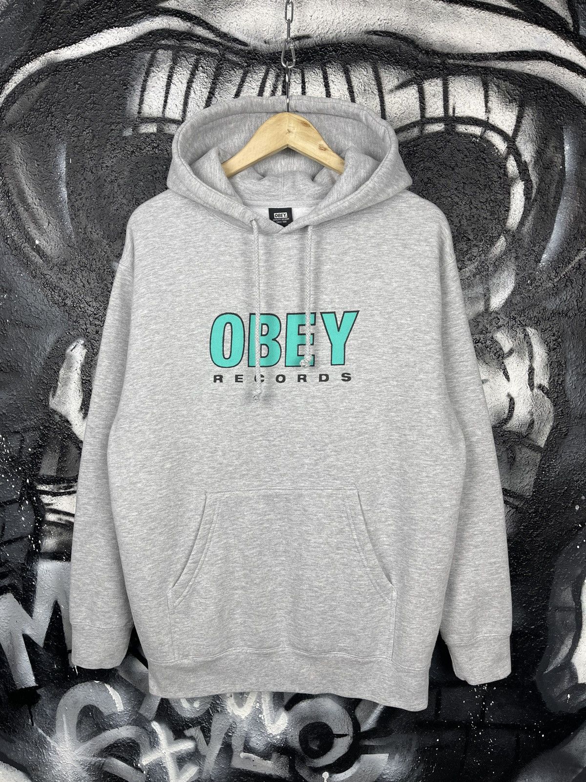 Obey OBEY Records Logo Hoodie Men’s Size M Size US M / EU 48-50 / 2 - 2 Thumbnail