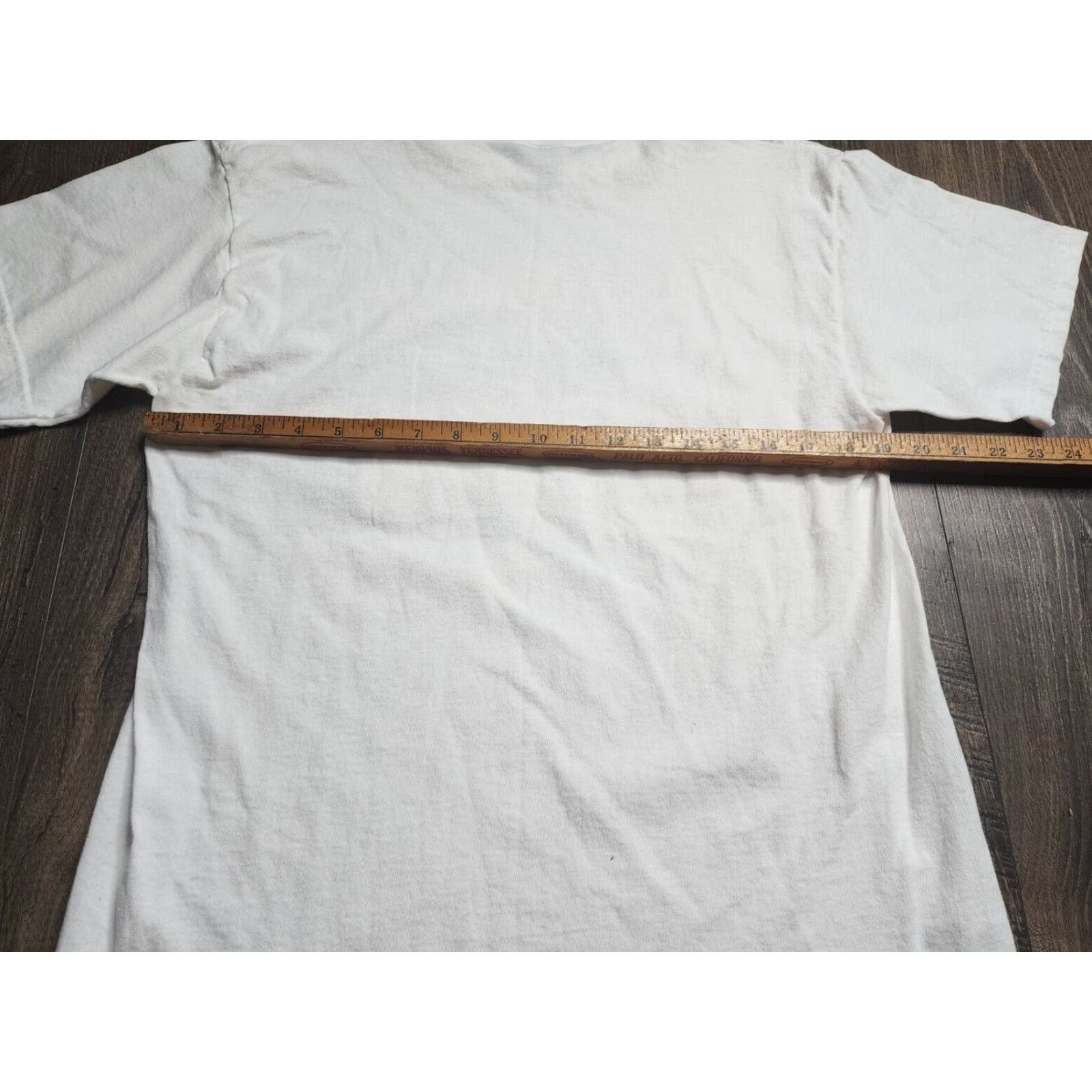 Fruit Of The Loom VINTAGE Fruit of the Loom T-Shirt Shirt Mens L Iowa City Patriotic Flag Distressed White 1990s Graphic Tee Mens Size US L / EU 52-54 / 3 - 3 Thumbnail